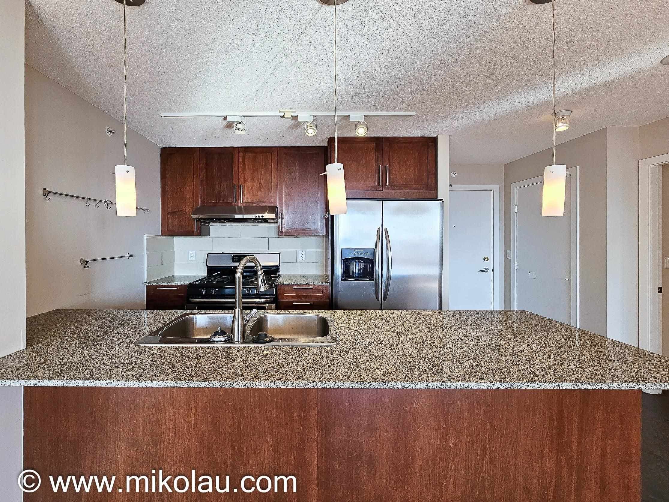 24X5 - 7088 Salisbury Ave, Burnaby, V5E 0A4 — photo 4