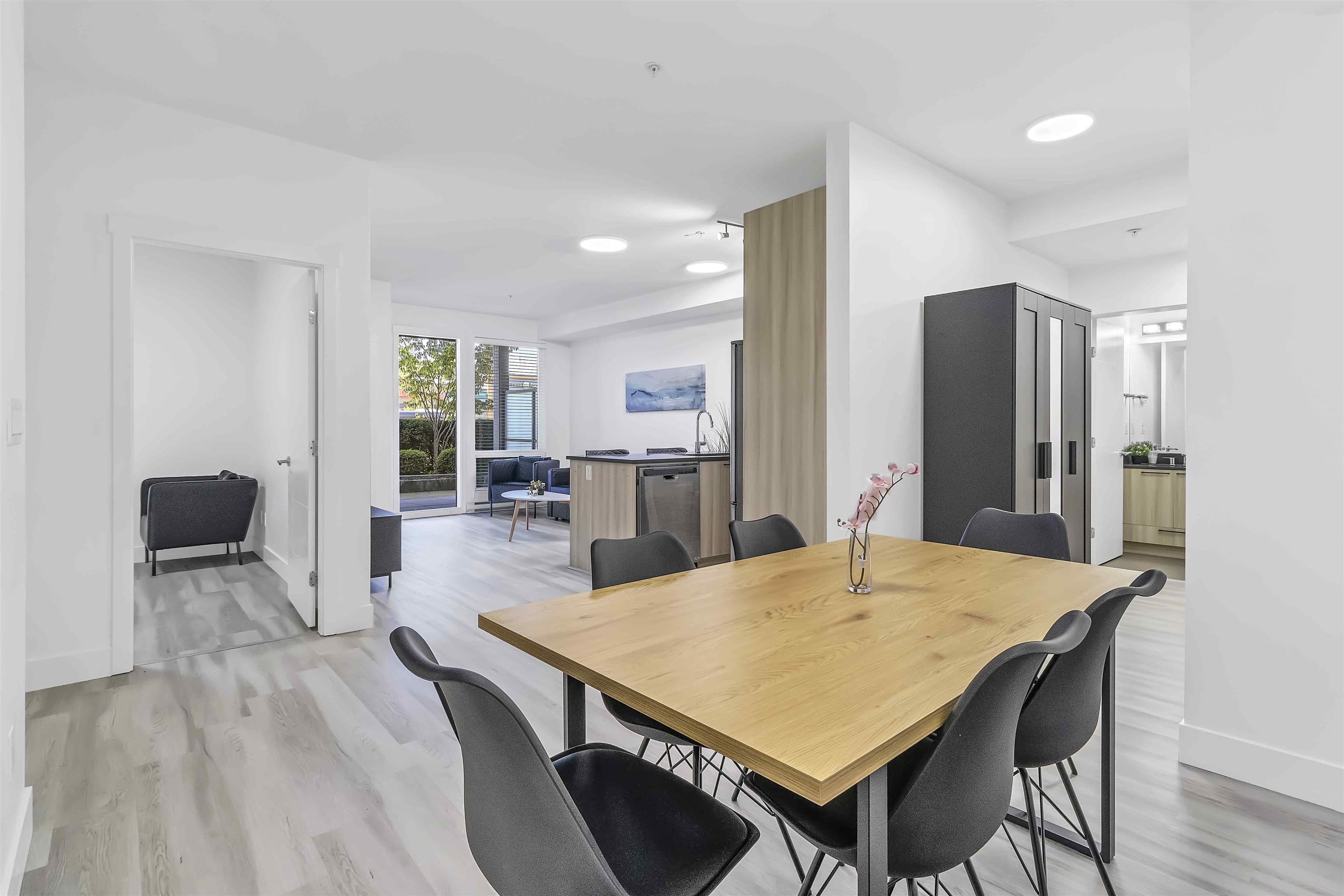 101 - 15628 104 Avenue, Surrey, V4N 2J3 — photo 4