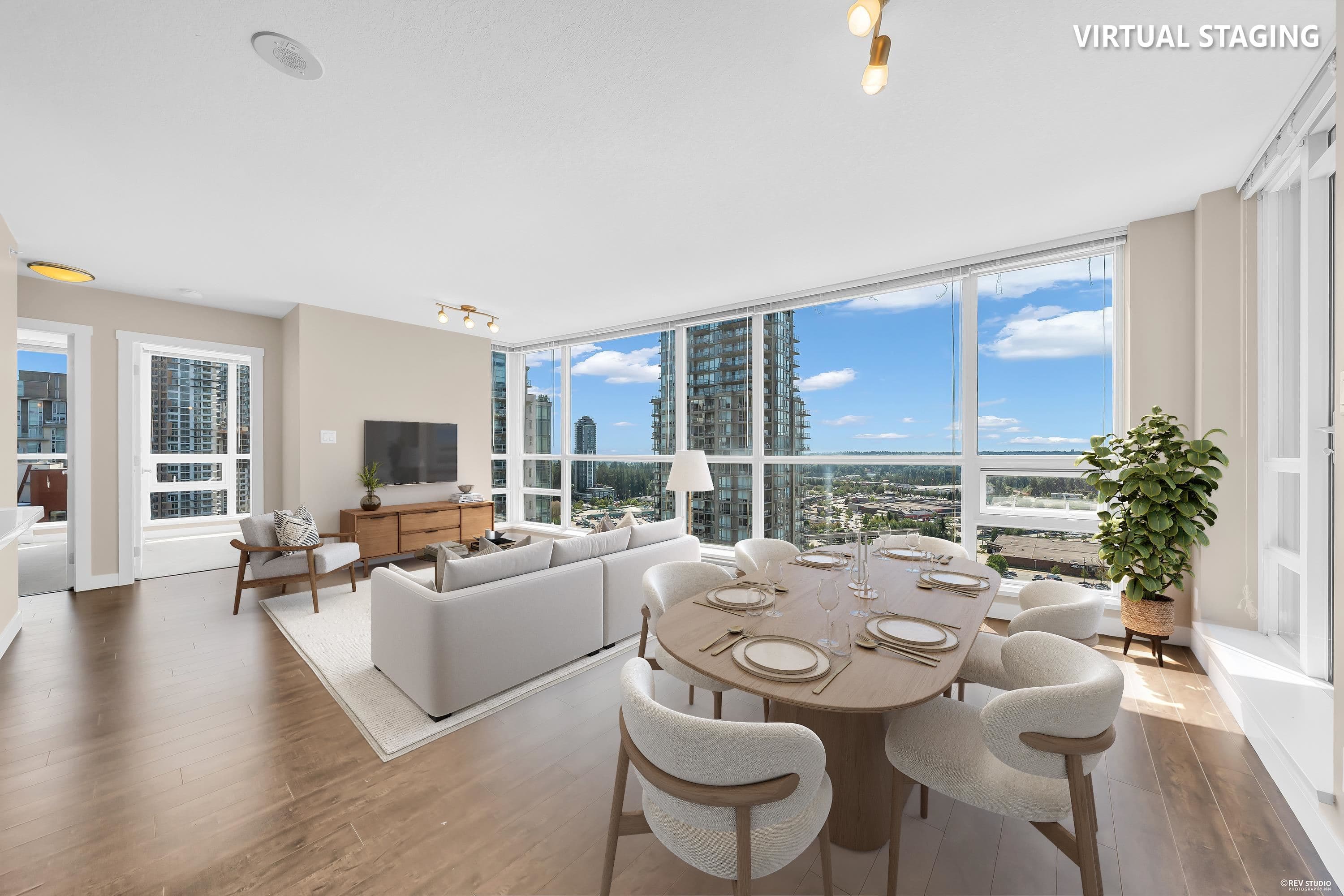 2805 - 2978 Glen Drive, Coquitlam