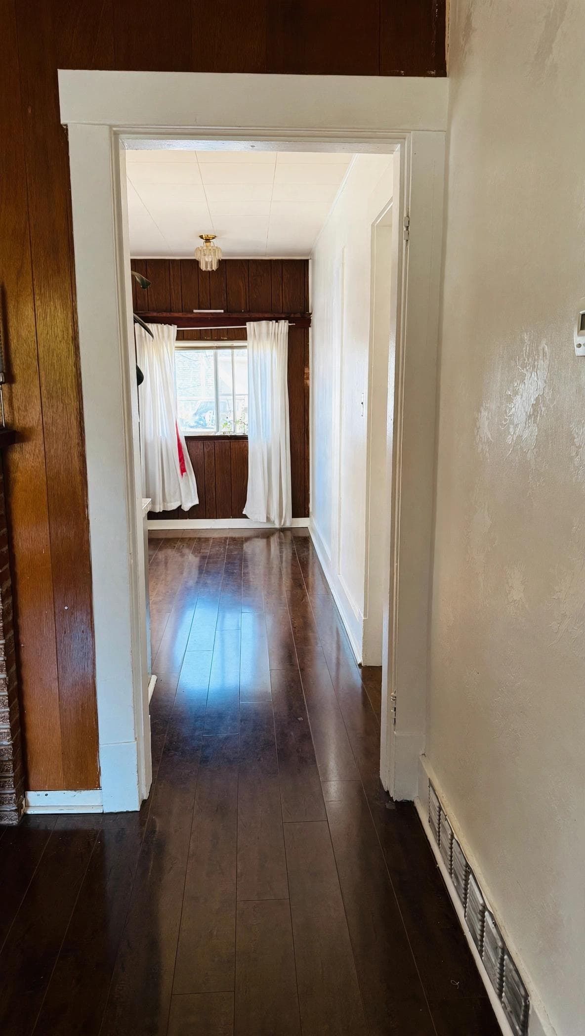 2561 Mcgill Street, Vancouver, V5K 1G9 — photo 5