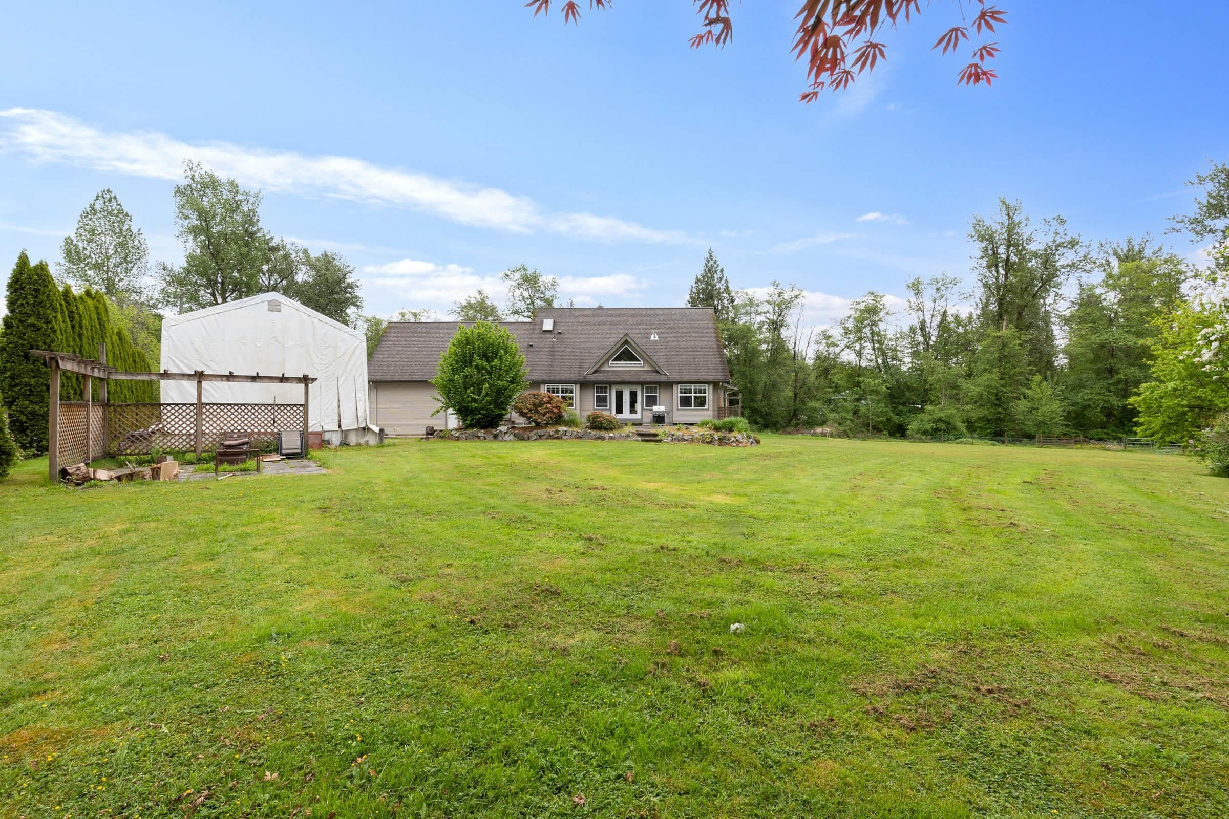 9955 Odell Street, Maple Ridge, V2W 1V9 — photo 4