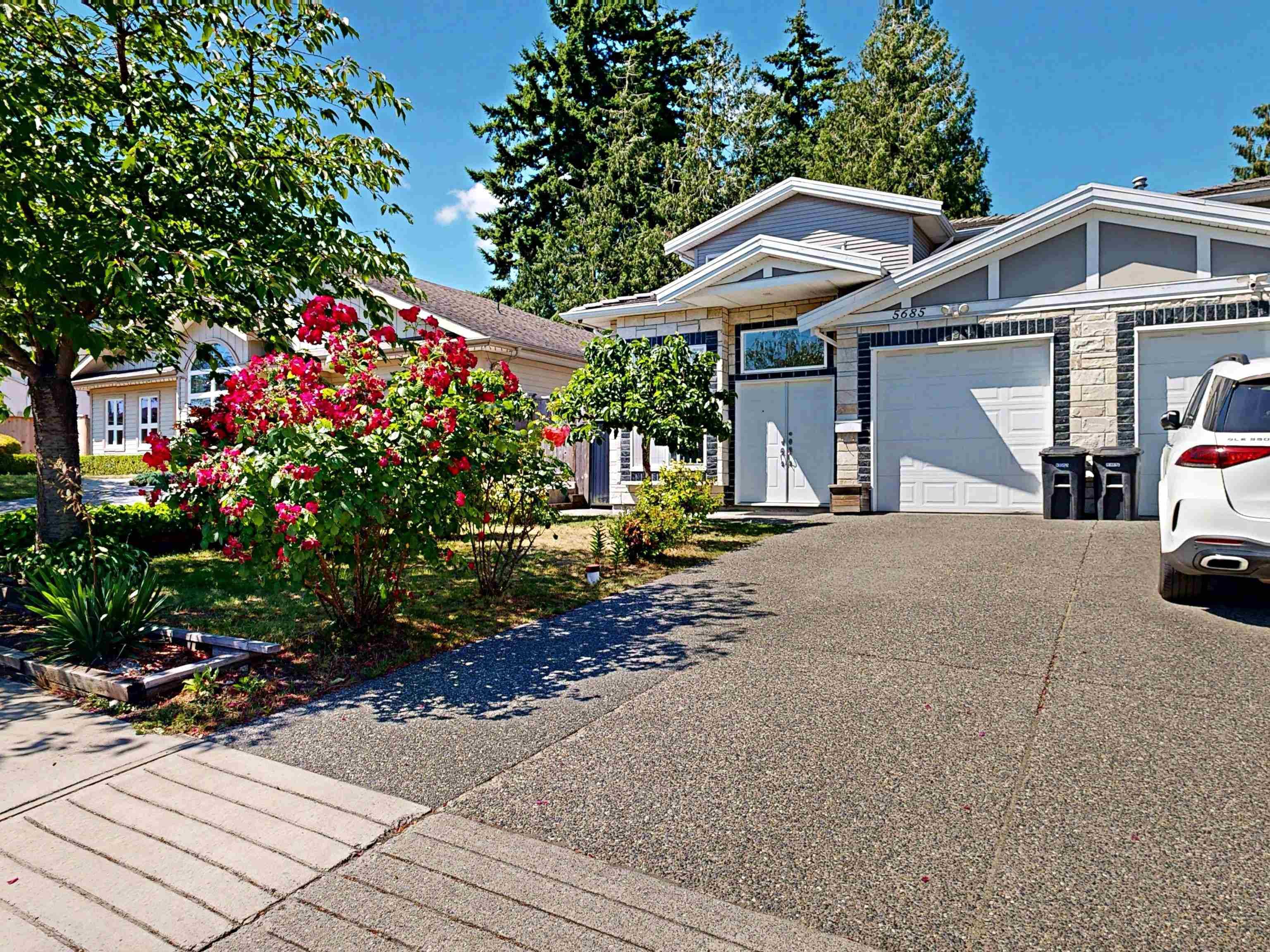 5685 Neville Street, Burnaby