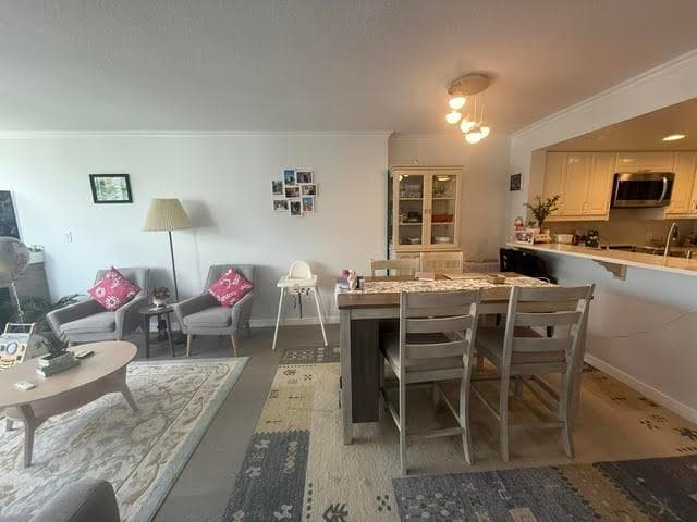 1807 - 295 Guildford Way, Port Moody, V3H 5N3 — photo 3