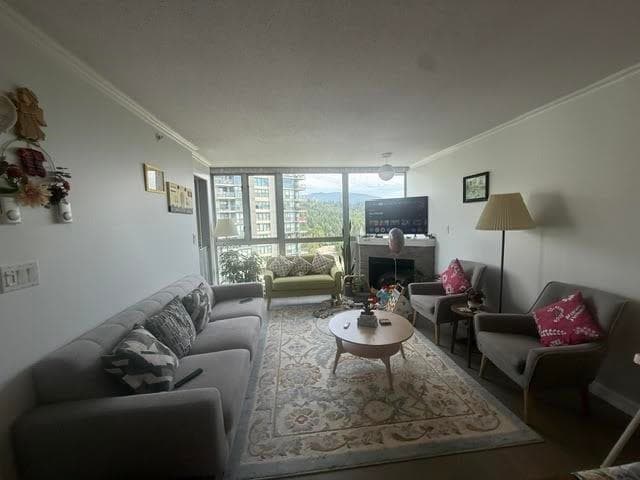 1807 - 295 Guildford Way, Port Moody, V3H 5N3 — photo 4