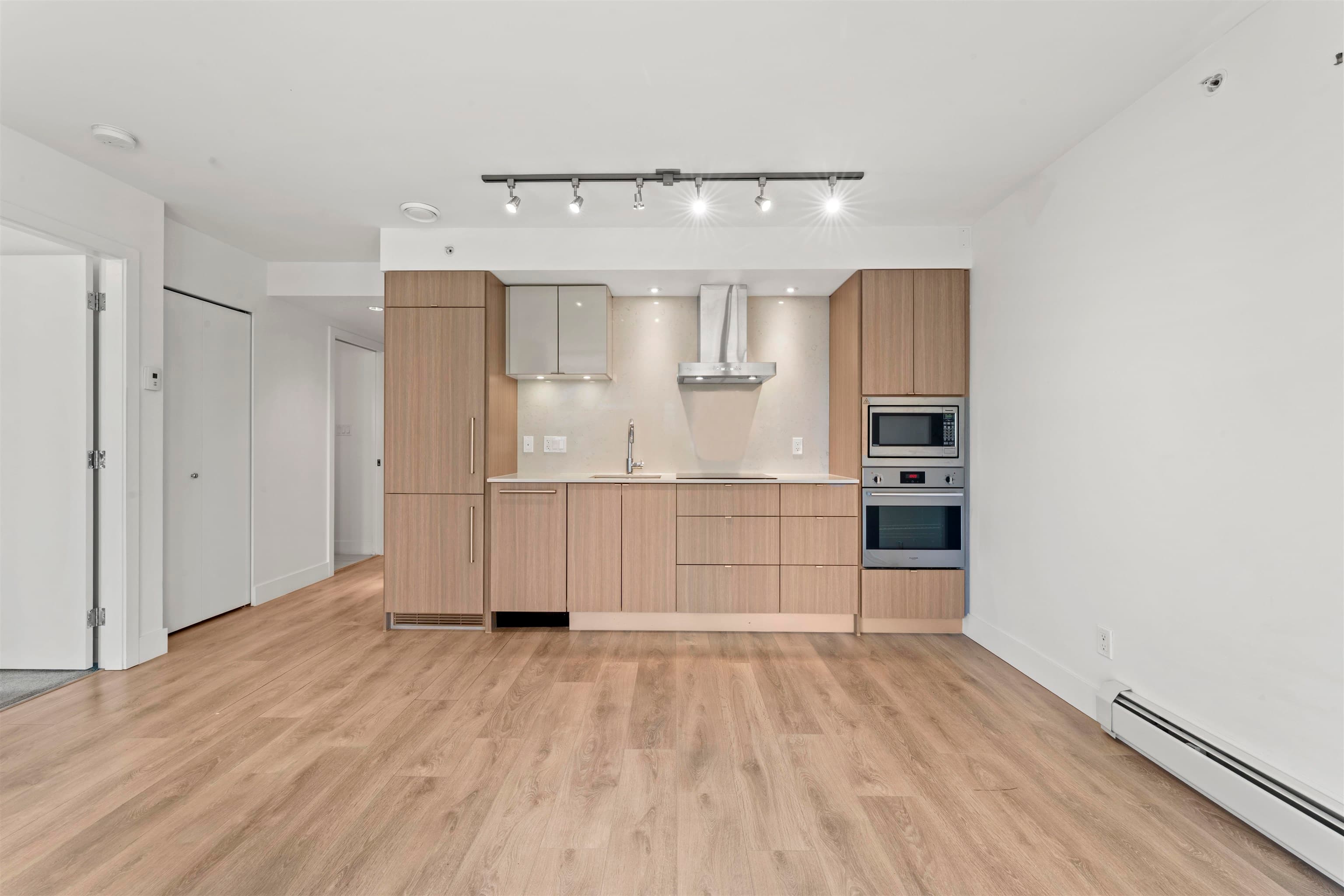 210 - 1788 Columbia Street, Vancouver, V5Y 0L7 — photo 5
