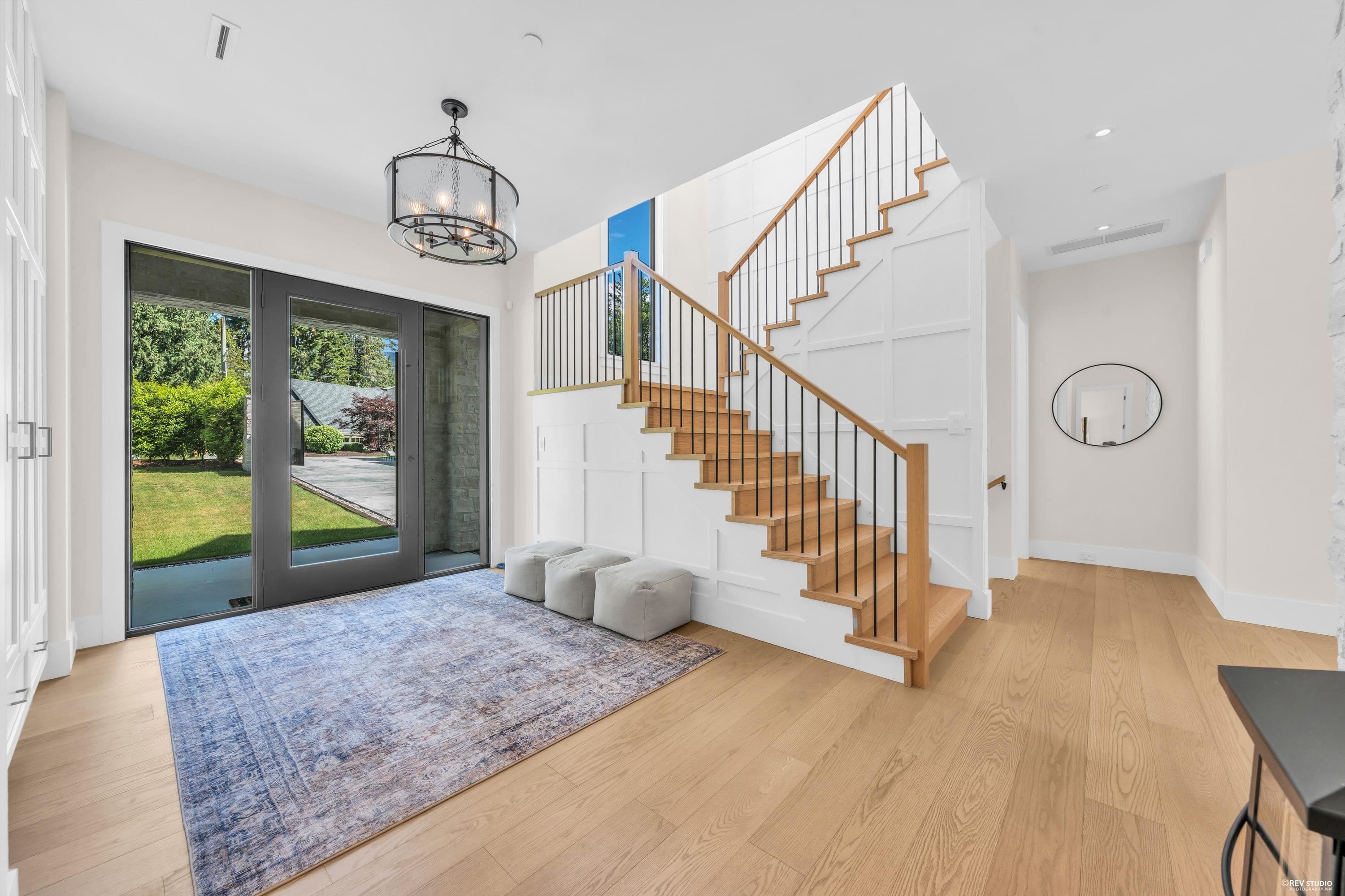 372 Moyne Drive, West Vancouver, V7S 1J5 — photo 2