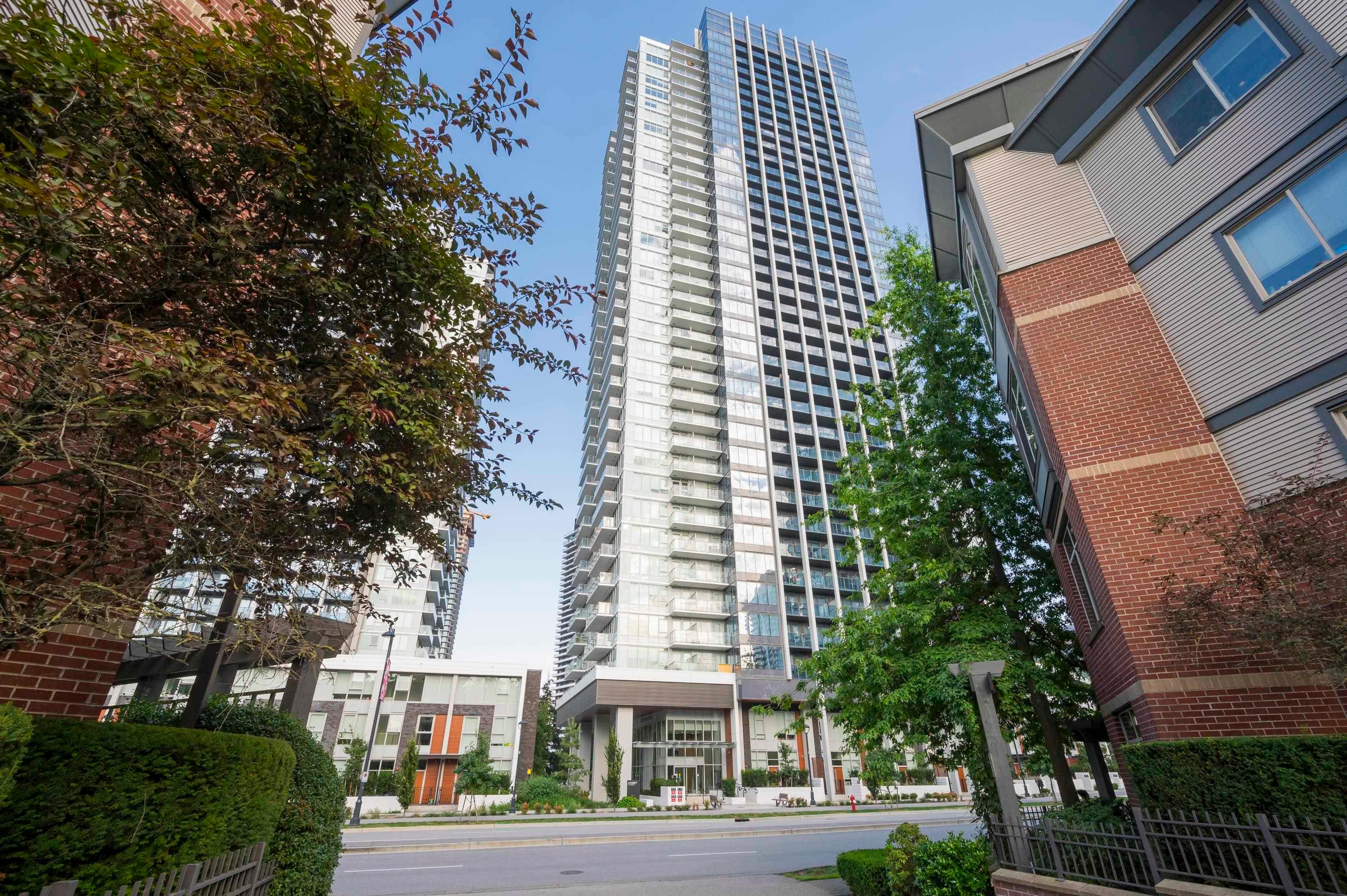 3801 - 10448 University Drive, Surrey, V3T 0S7 — photo 2