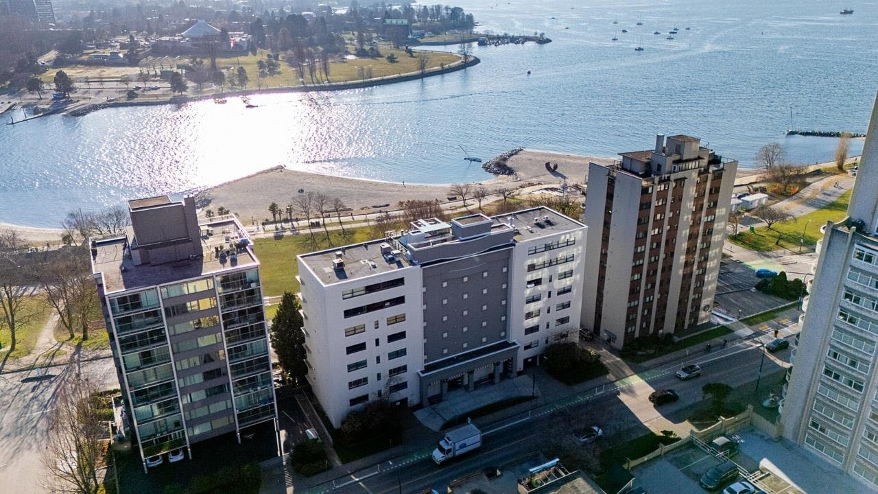 304 - 1233 Beach Avenue, Vancouver