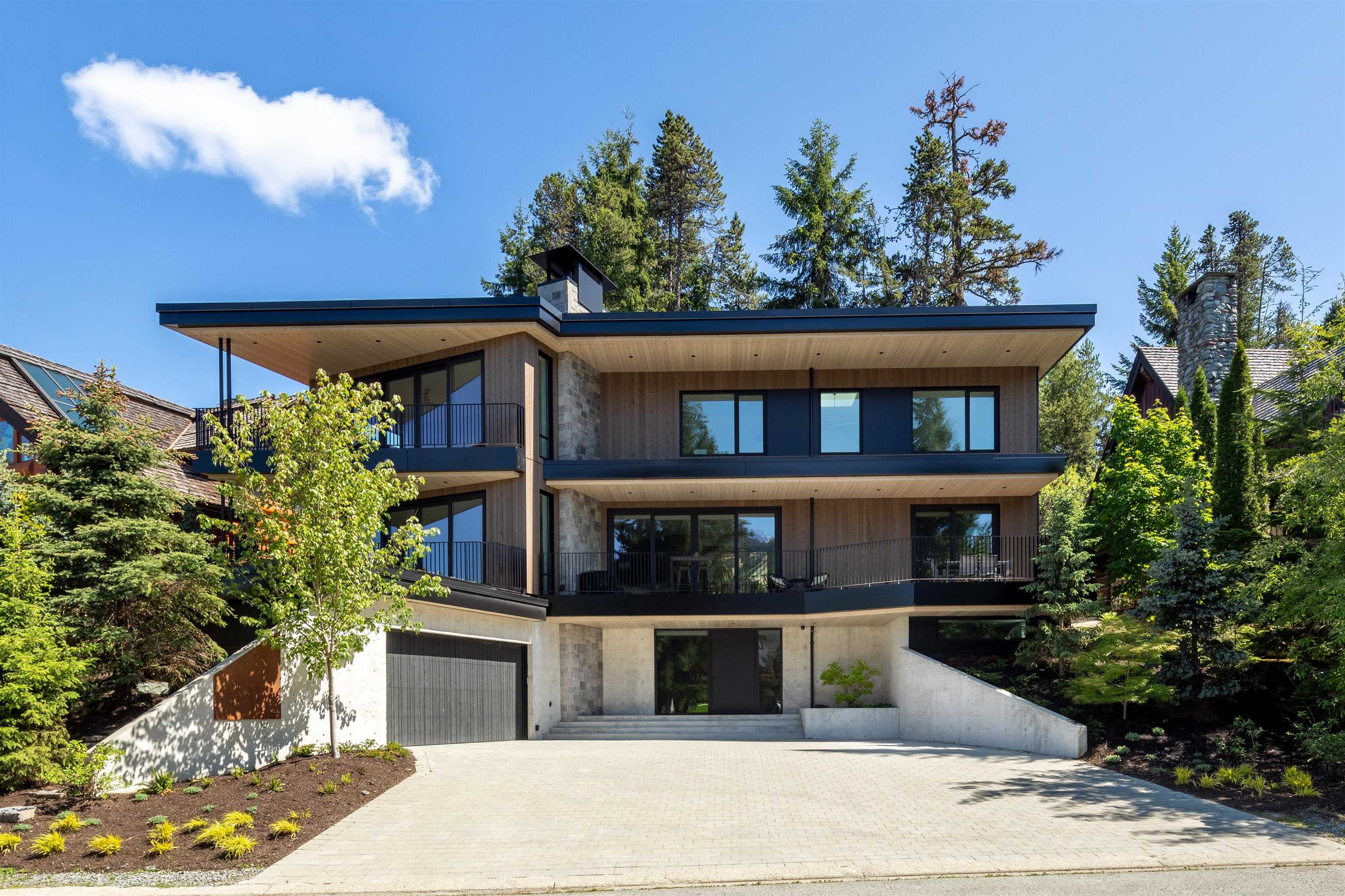 3565 Falcon Crescent, Whistler, V8E 0B9 — photo 2