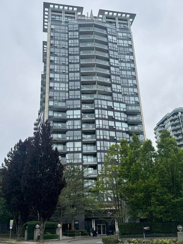 404 - 10899 University Drive, Surrey