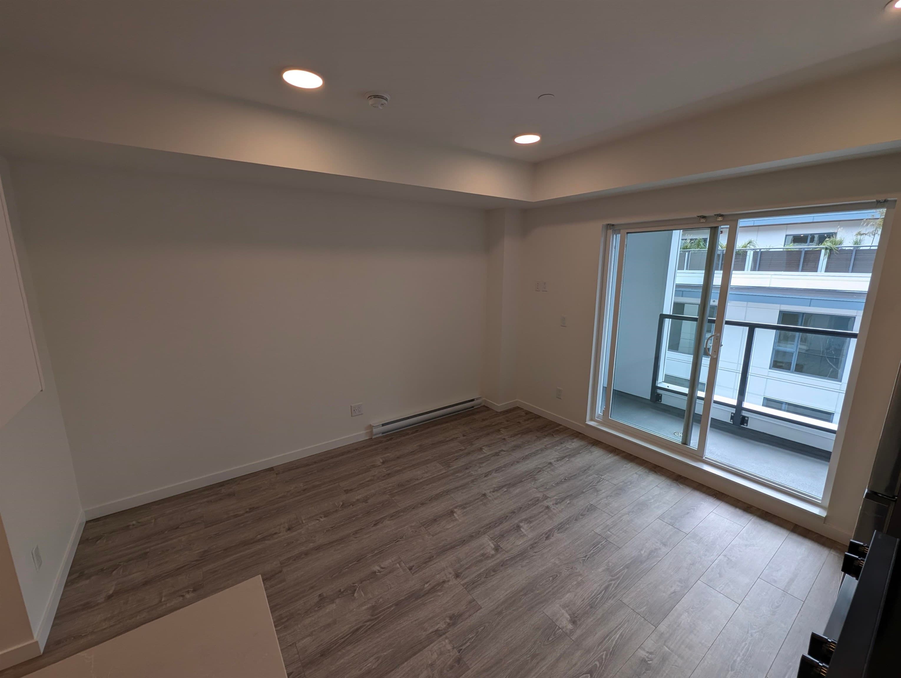 501 - 10829 140 Street, Surrey, V3R 0H4 — photo 3