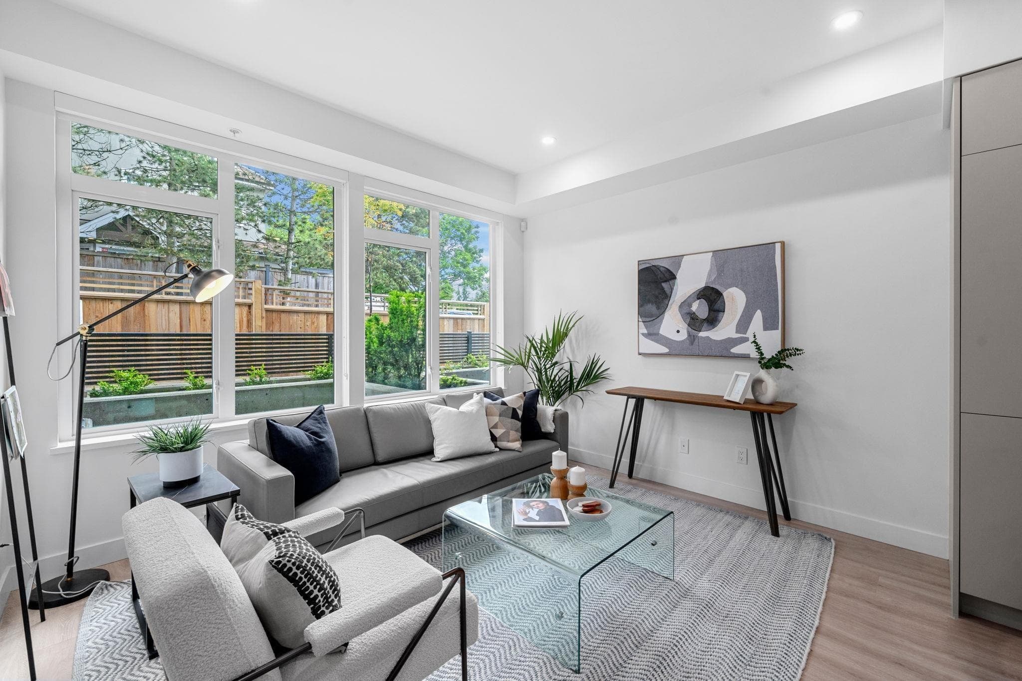 107 - 7161 17th Avenue, Burnaby, V3N 0K1 — photo 2