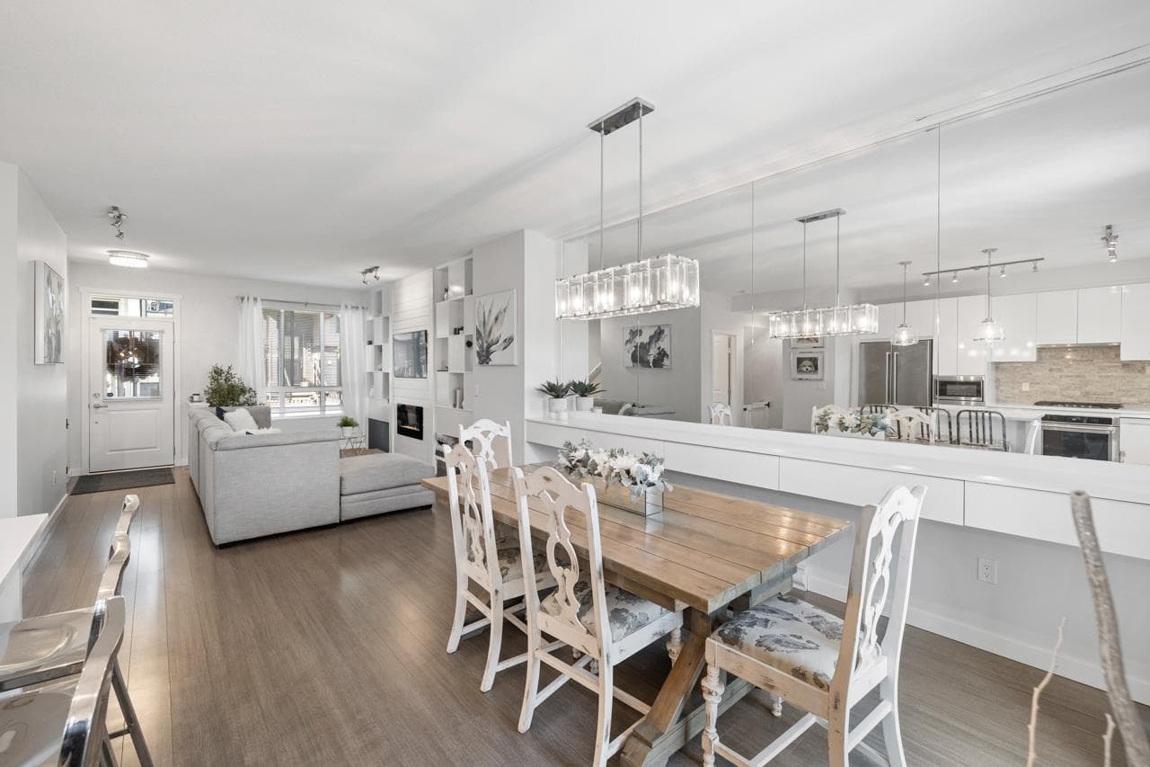 149 - 3500 Burke Village Promenade, Coquitlam, V3E 0N2 — photo 3