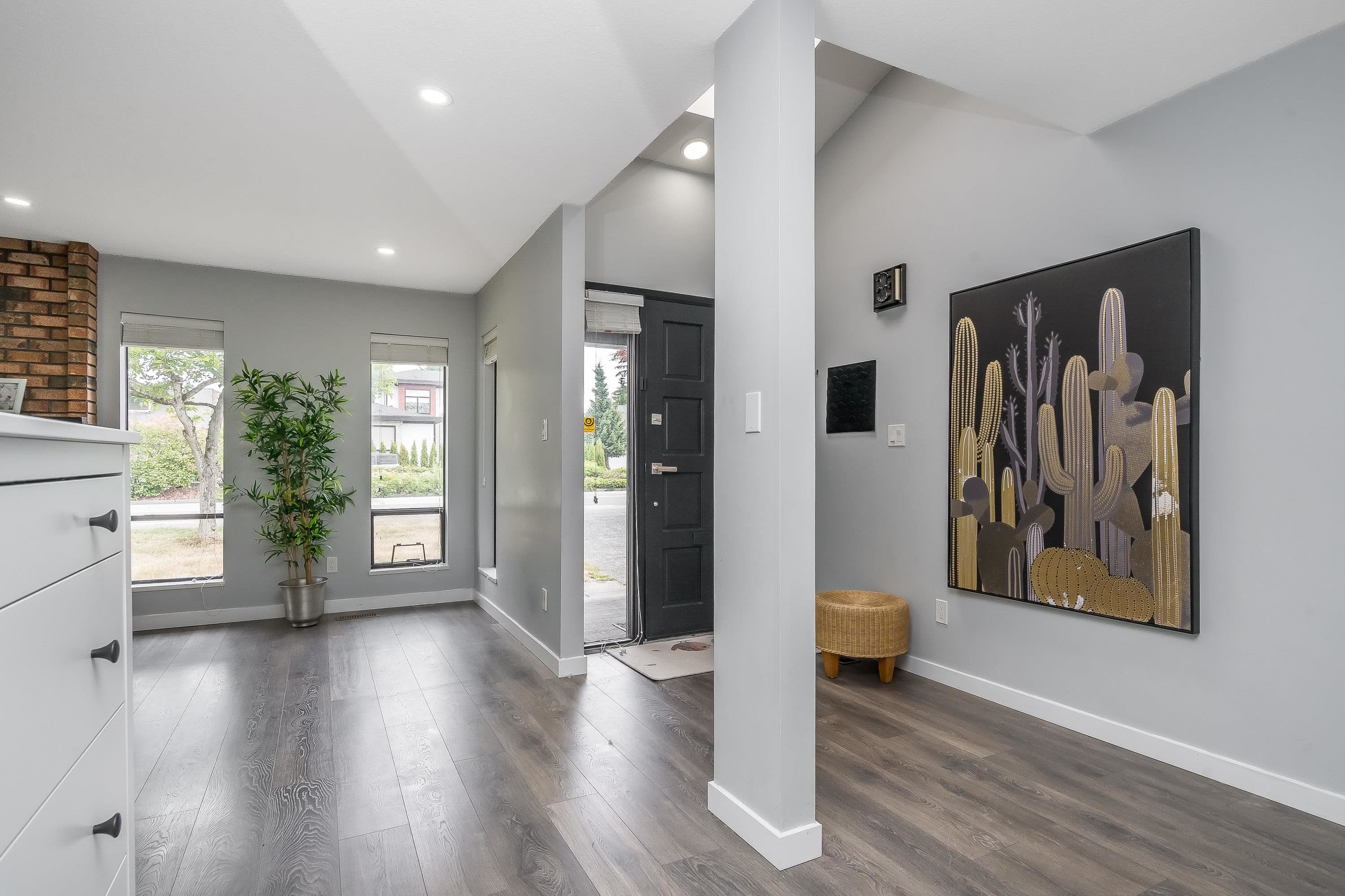 14956 20 Avenue, Surrey