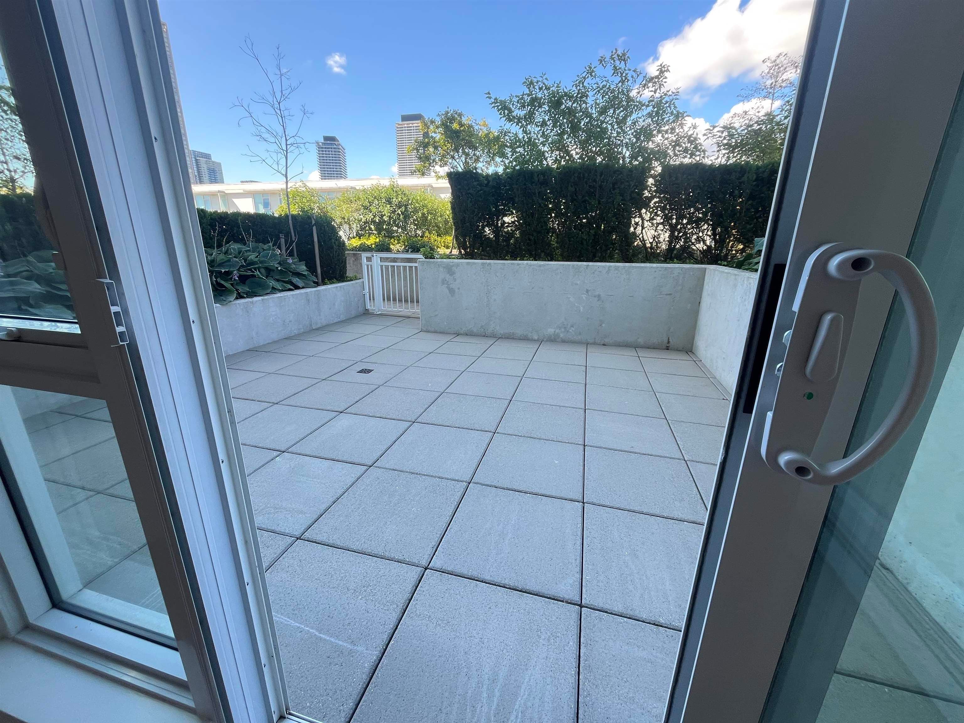 202 - 13685 102 Avenue, Surrey