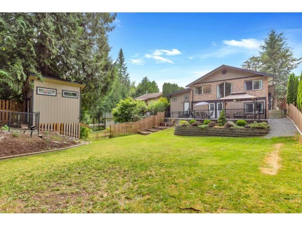 2260 Sentinel Drive, Abbotsford, V2S 5E5 — photo 4