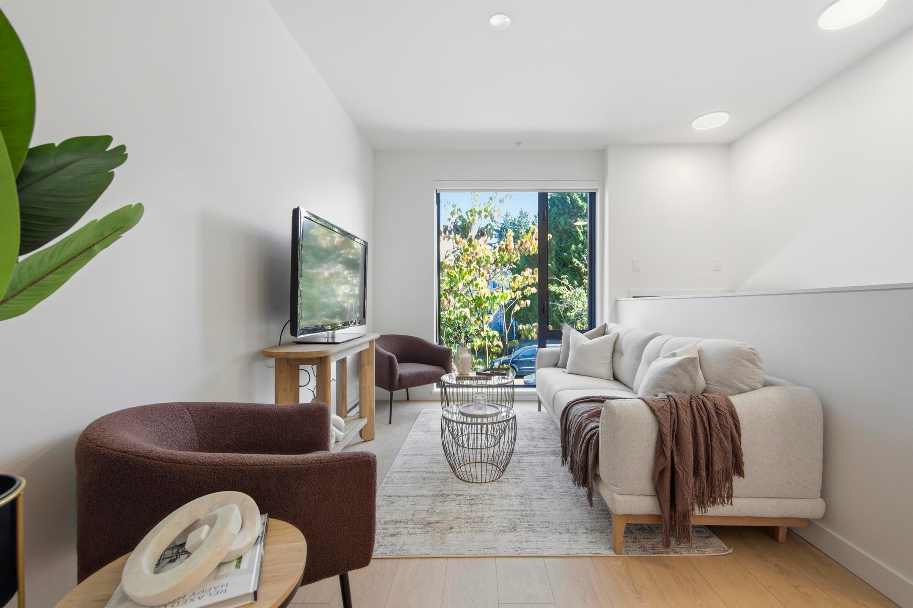 2408 E 12th Avenue, Vancouver