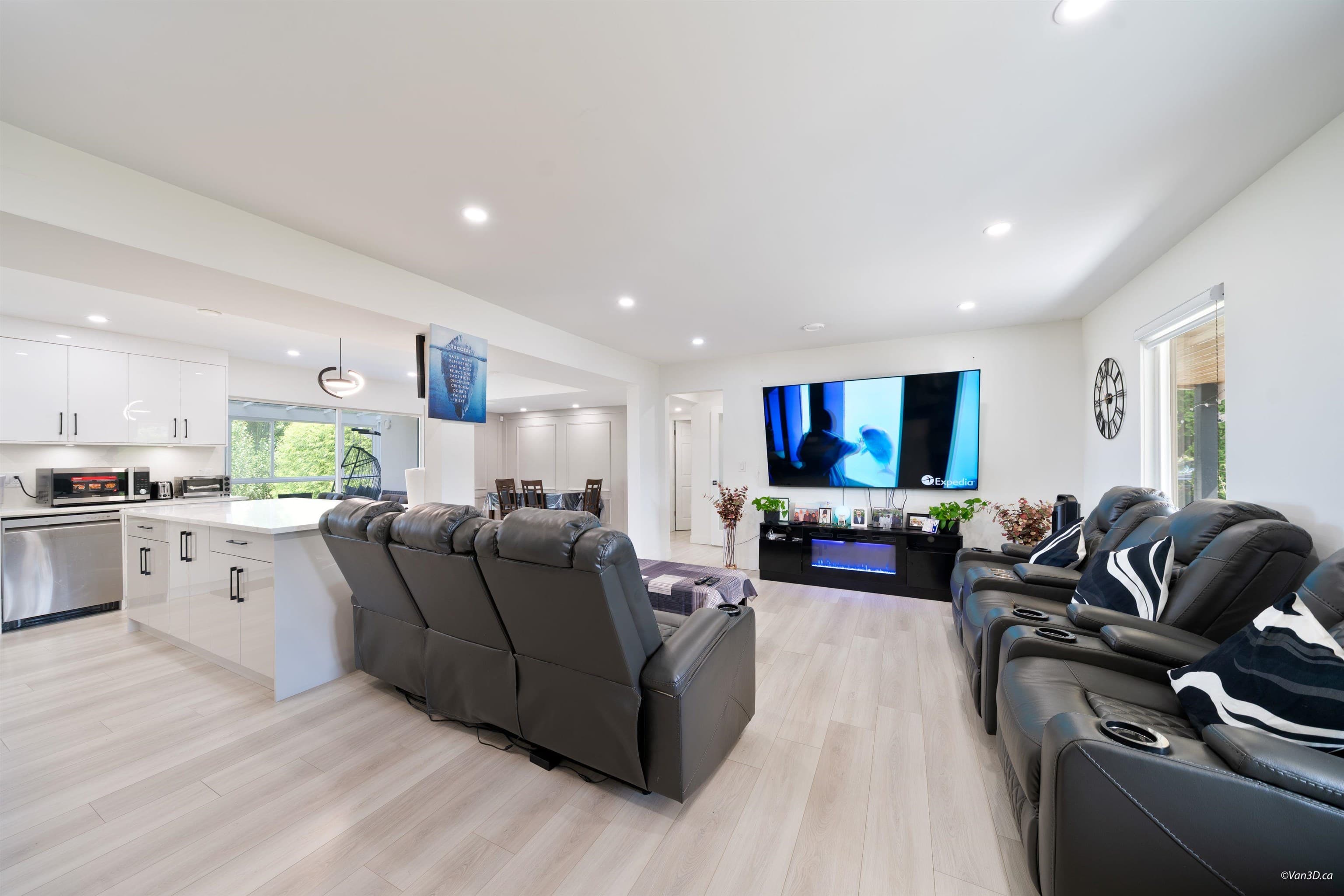 5835 Crescent Drive, Delta, V4K 2E7 — photo 5