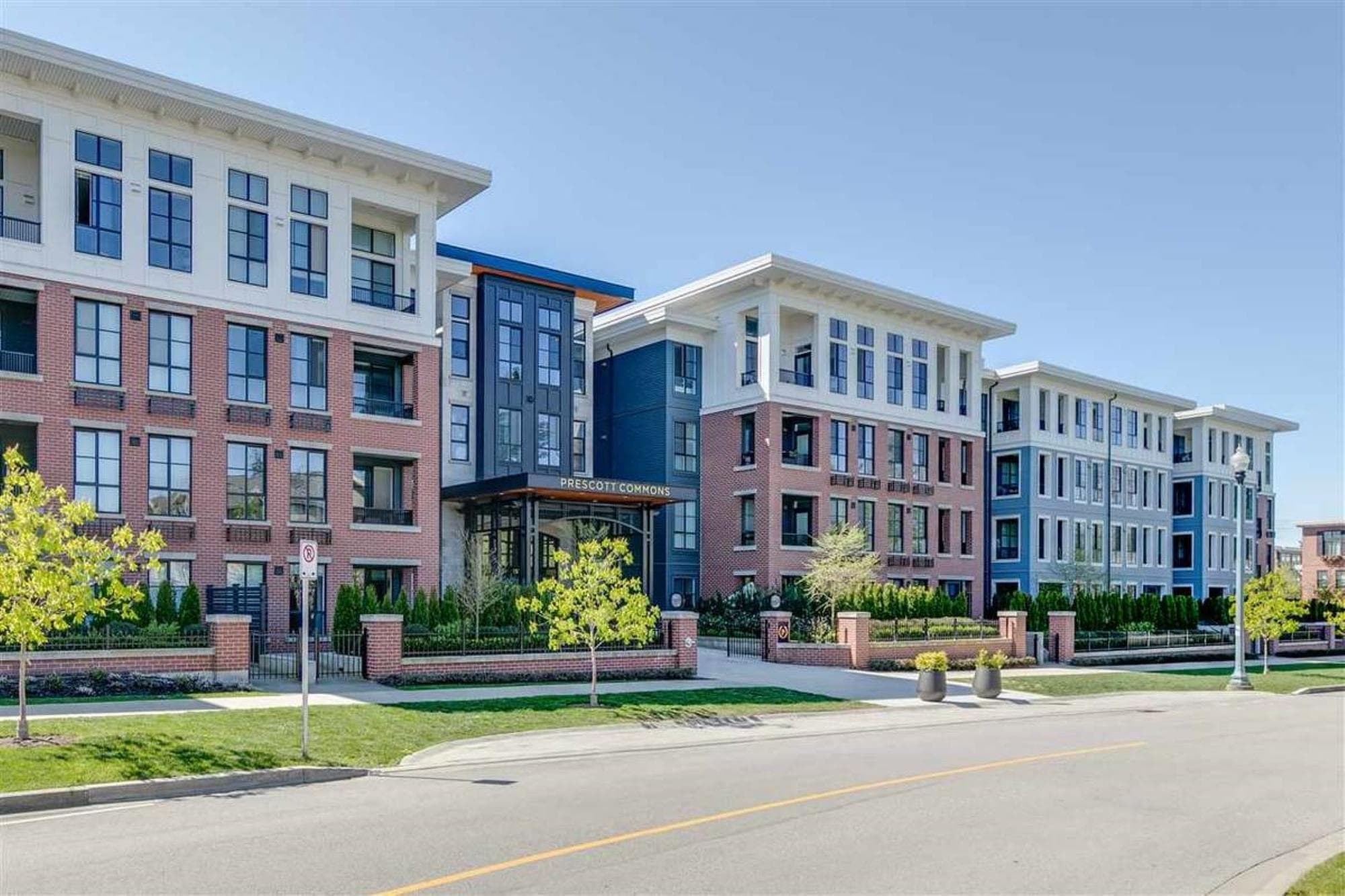 419 - 15138 34 Avenue, Surrey, V3Z 0Y5 — photo 2
