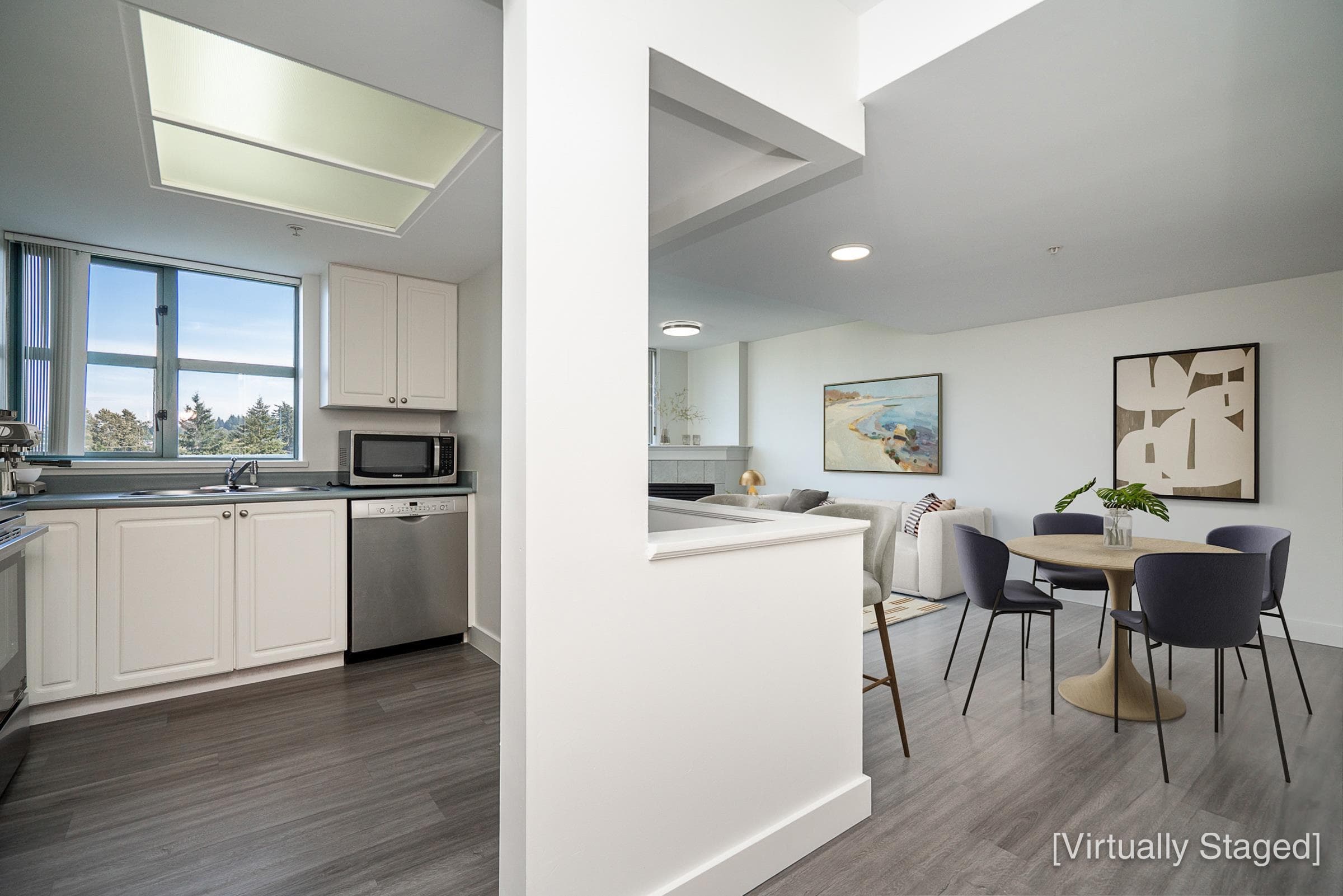 1602 - 200 Newport Drive, Port Moody, V3H 5B7 — photo 3