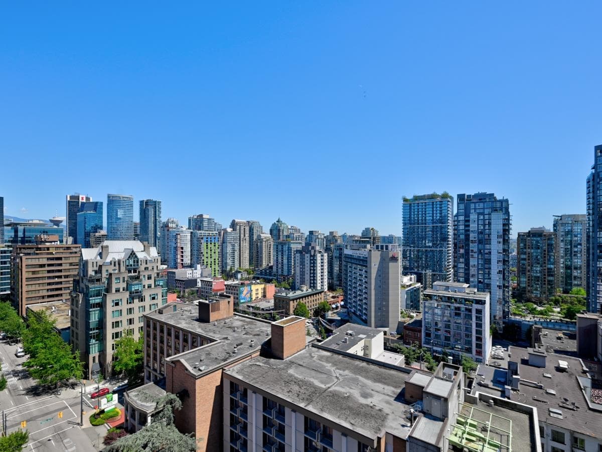 2004 - 1189 Howe Street, Vancouver, V6Z 2X4 — photo 3