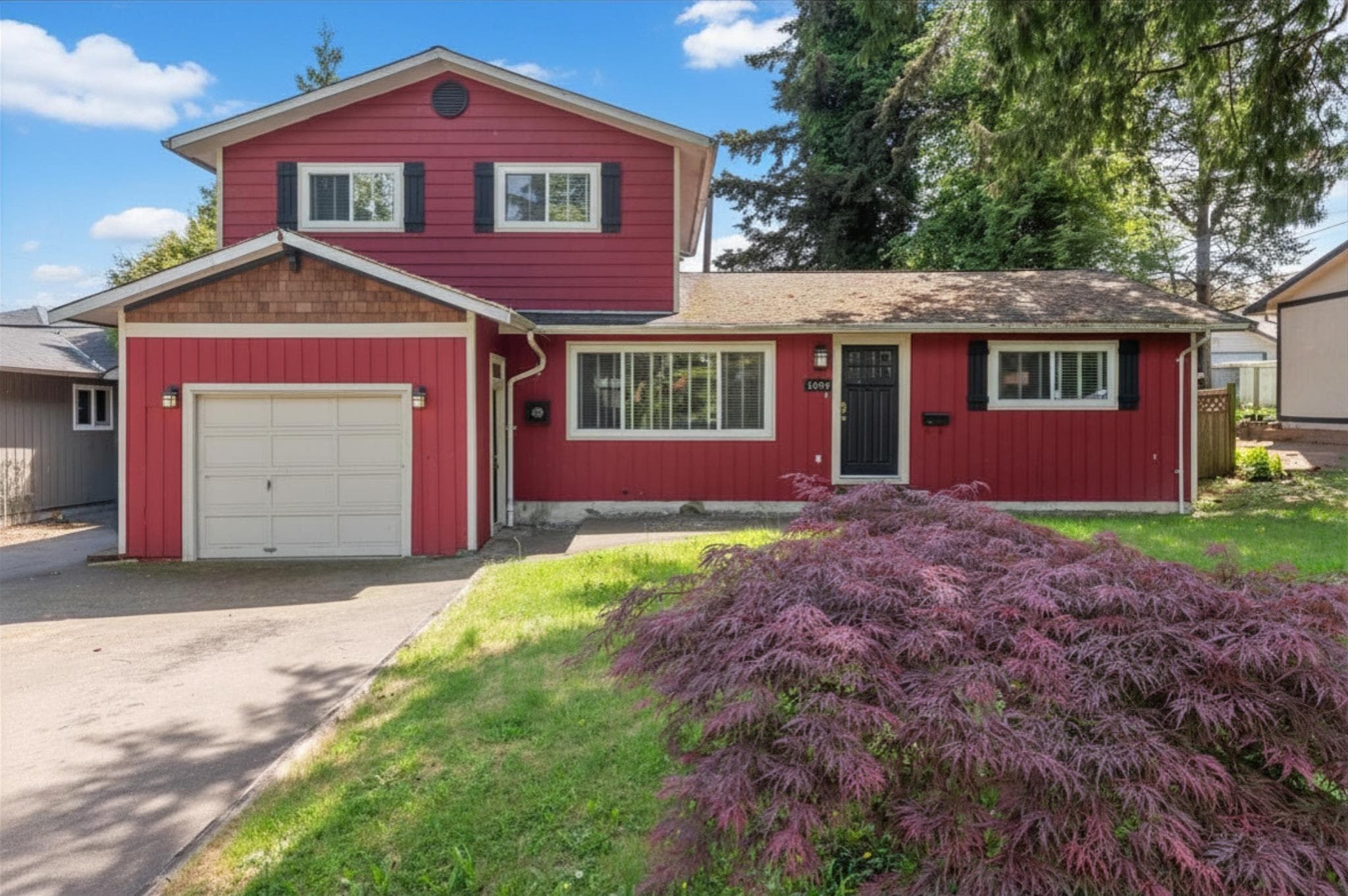14770 60 Avenue, Surrey