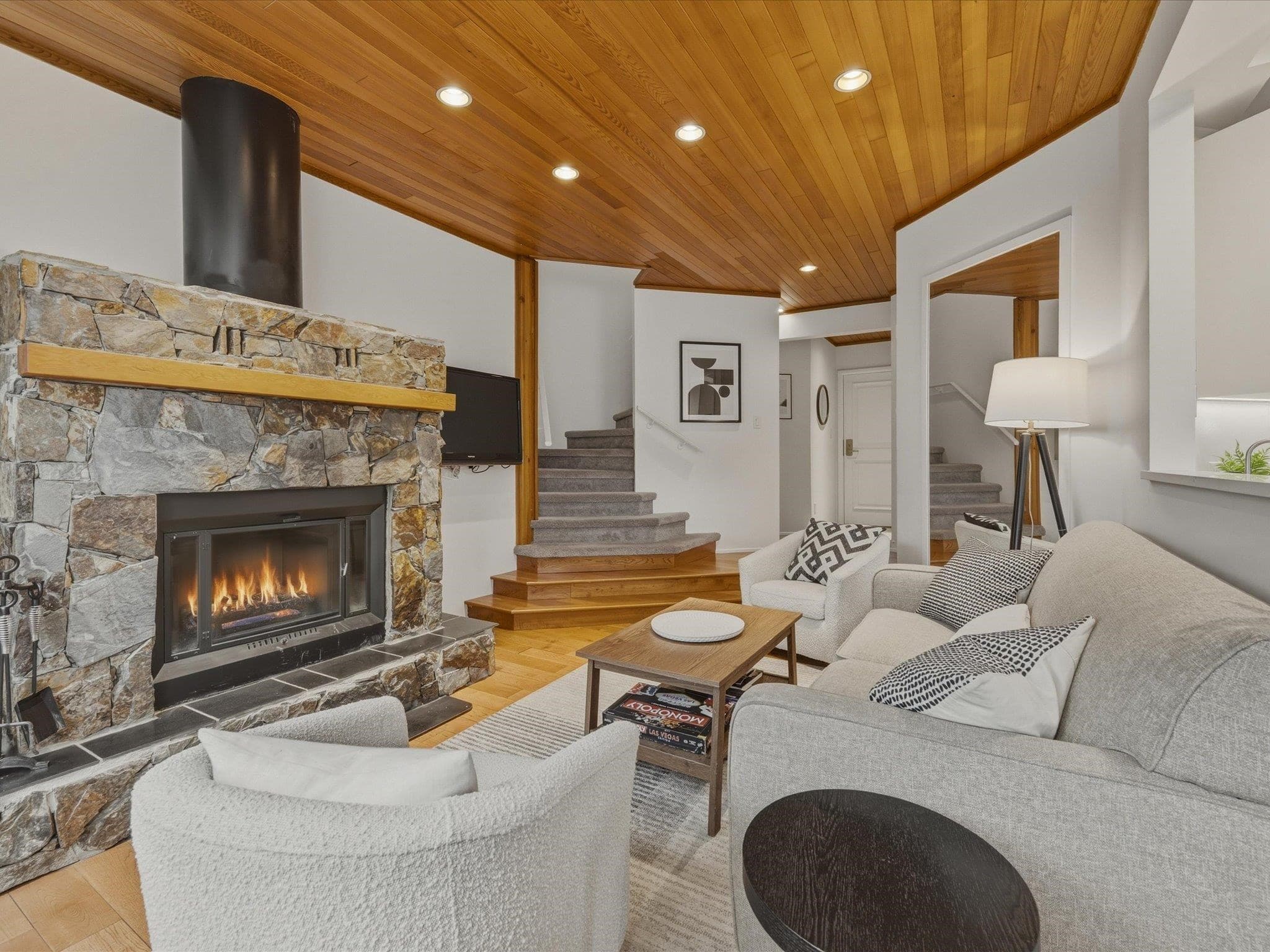 5 - 4201 Sunshine Place, Whistler, V0N 1B4 — photo 2