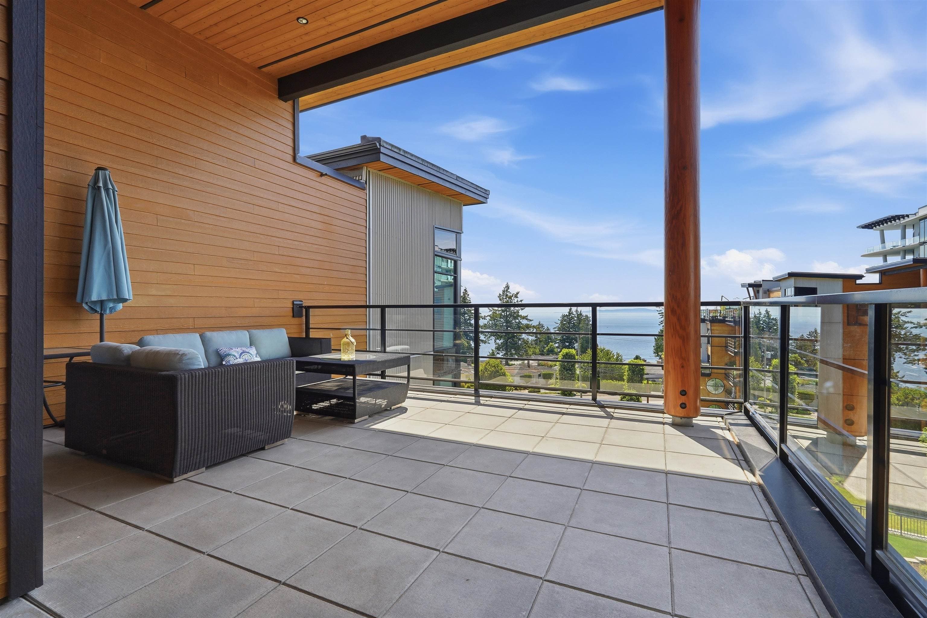 PH512 - 14855 Thrift Avenue, White Rock