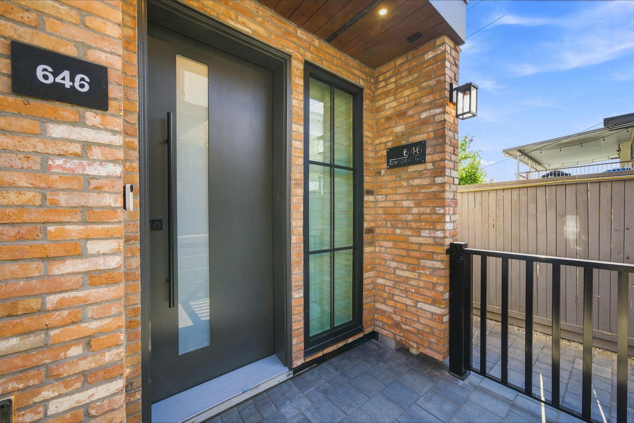 3 - 646 E 23rd Avenue, Vancouver, V5V 1X8 — photo 2