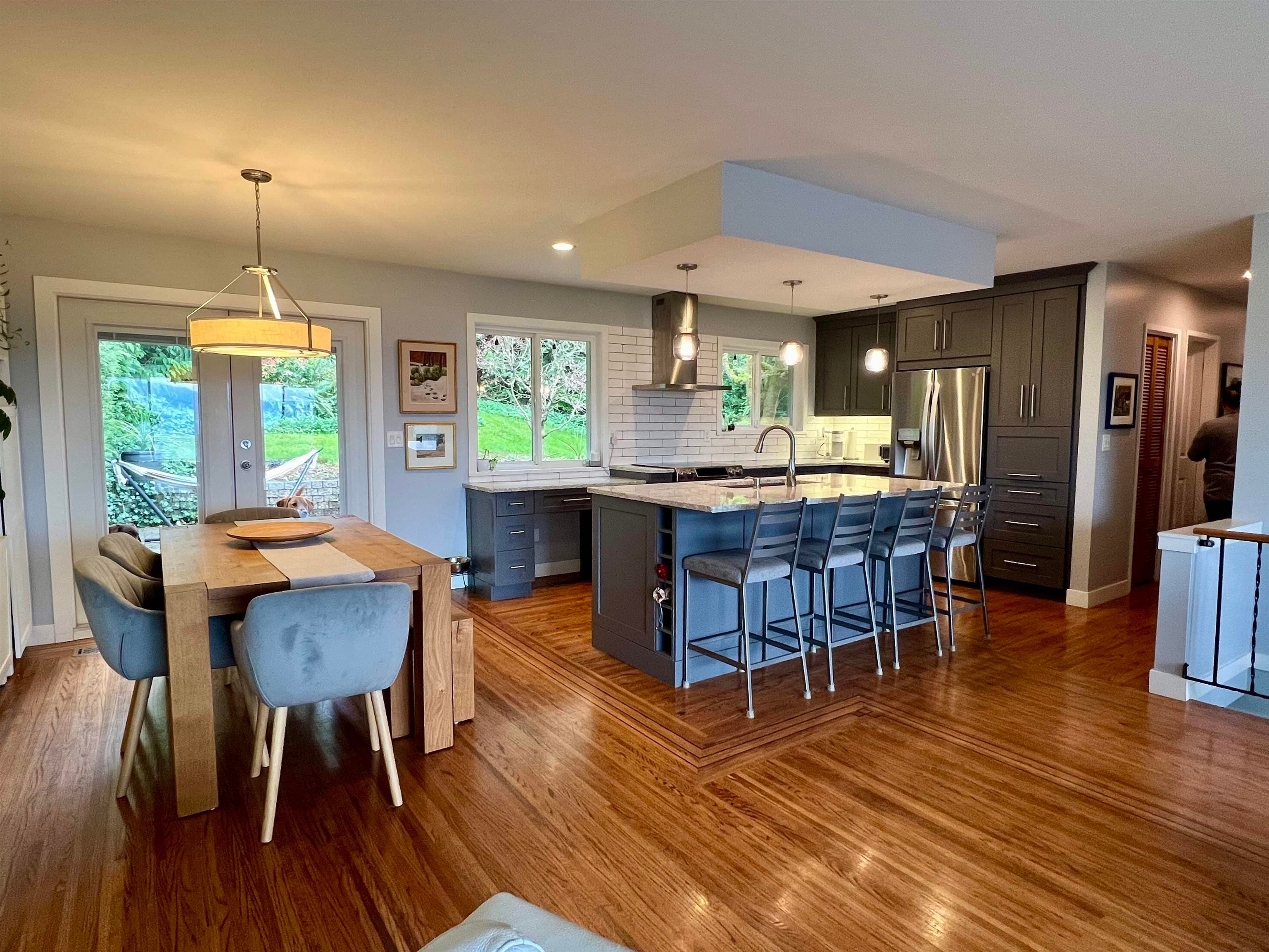 918 Baker Drive, Coquitlam, V3J 6X2 — photo 5