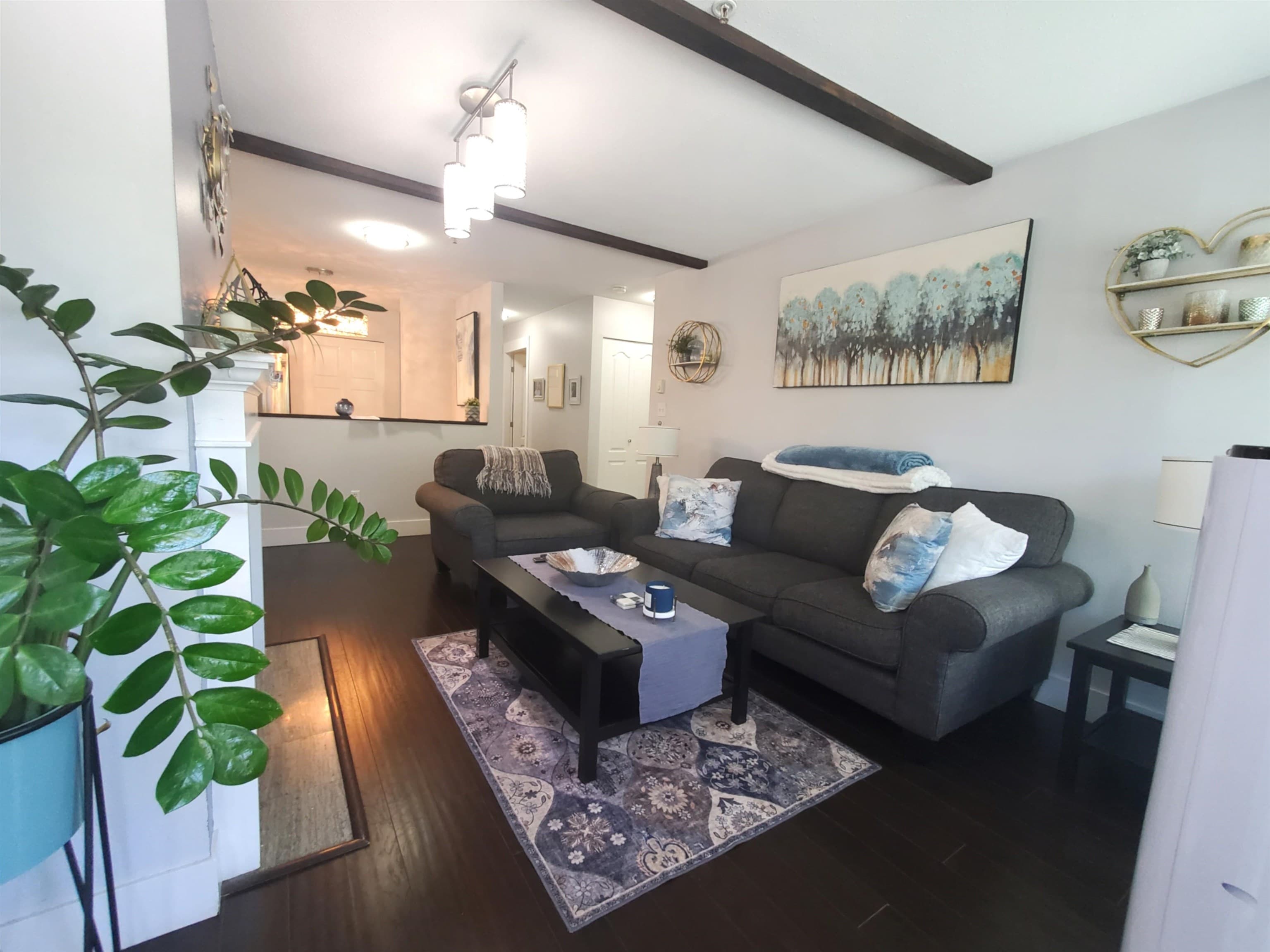 208 - 2964 Trethewey Street, Abbotsford, V2T 6P4 — photo 2