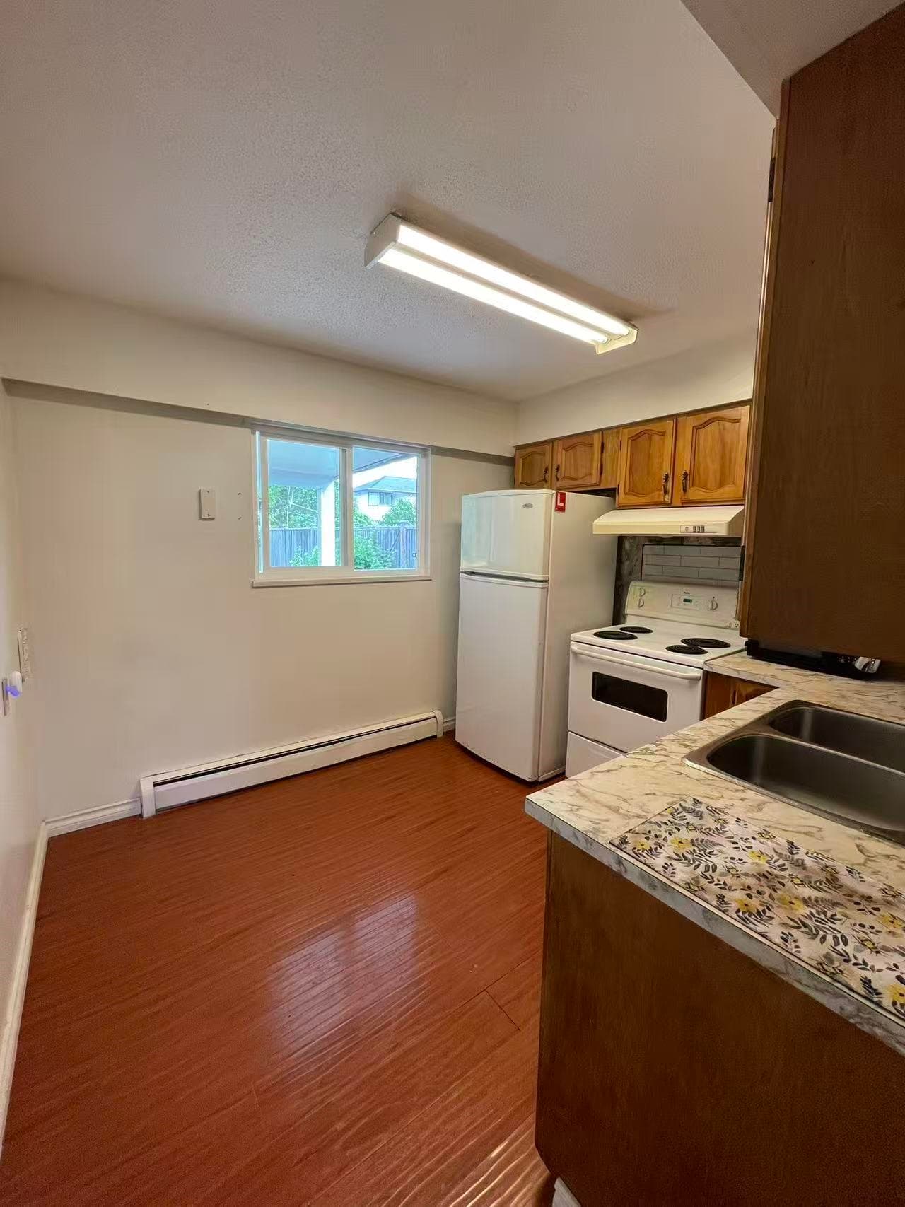 16200 108 Avenue, Surrey, V4N 1N7 — photo 2