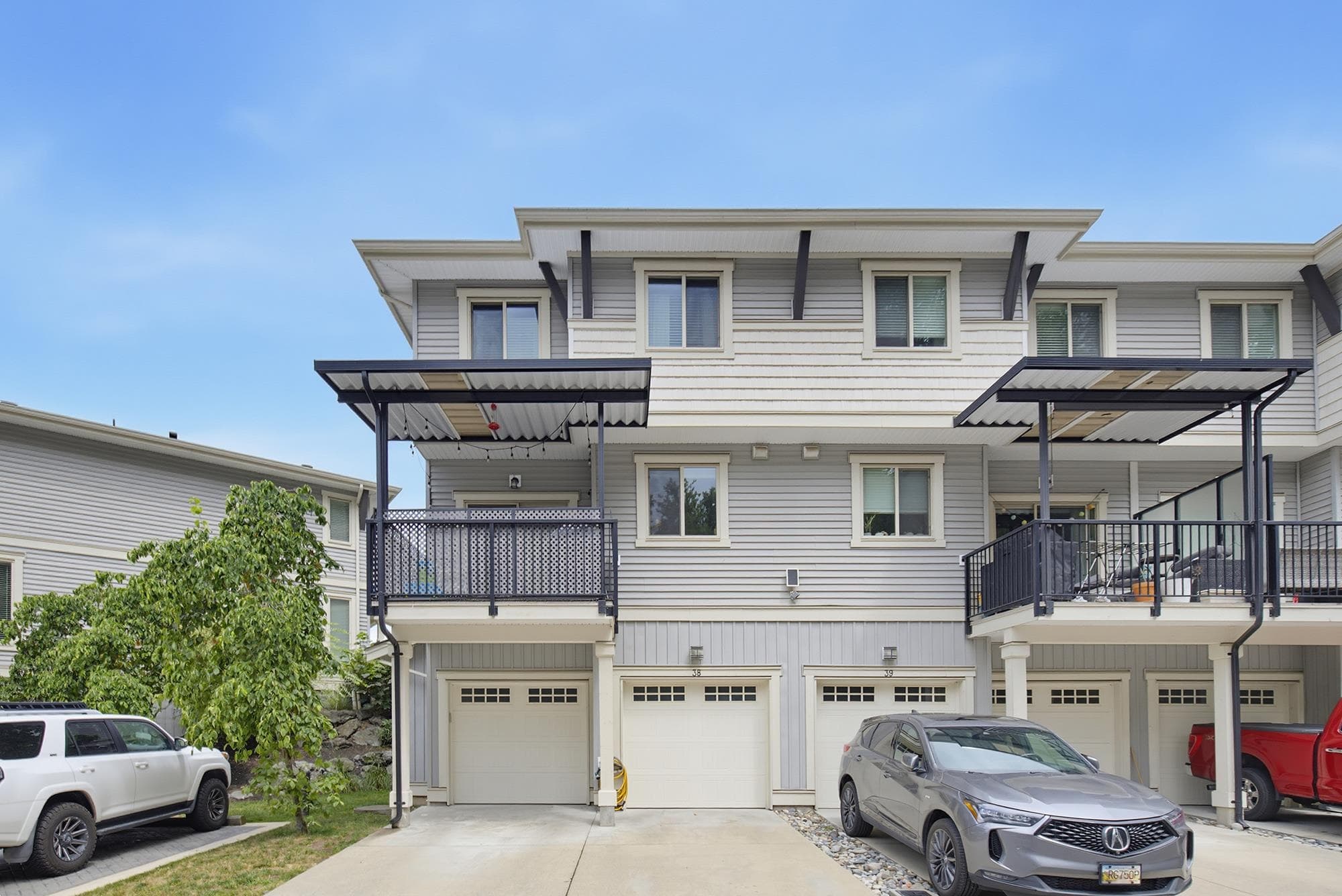 38 - 34230 Elmwood Drive, Abbotsford, V2S 0J1 — photo 2