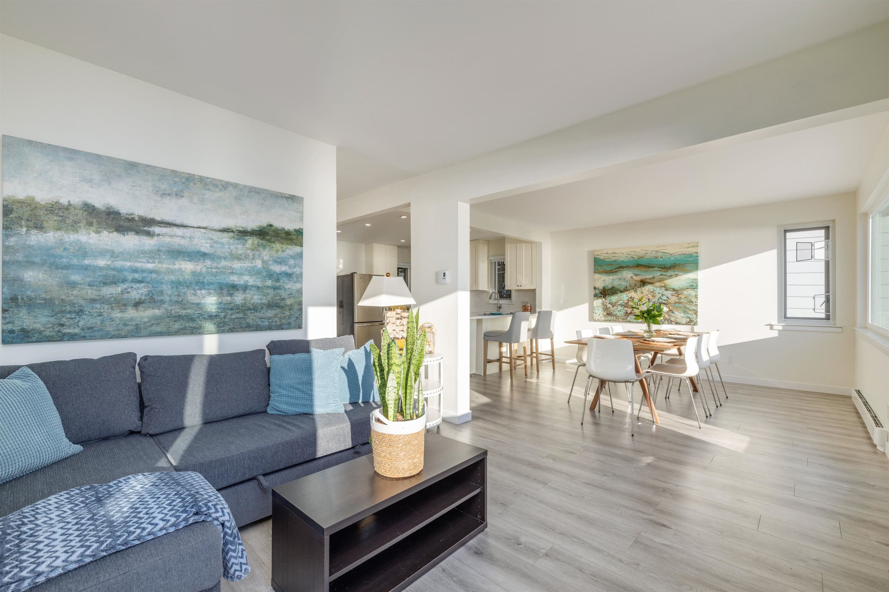 15152 Victoria Avenue, White Rock, V4B 1G3 — photo 2