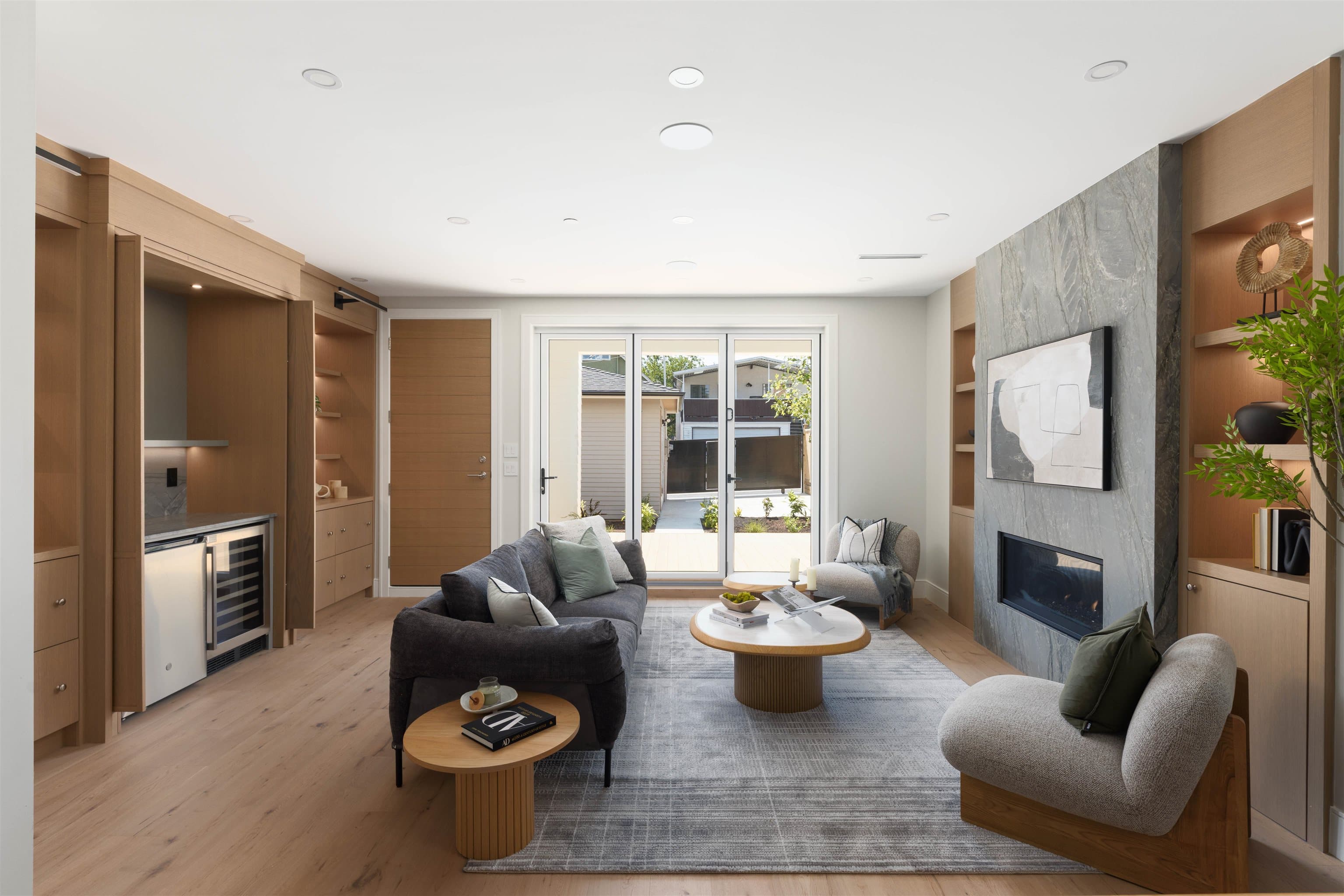2 - 242 E 20th Avenue, Vancouver, V5V 1M1 — photo 4