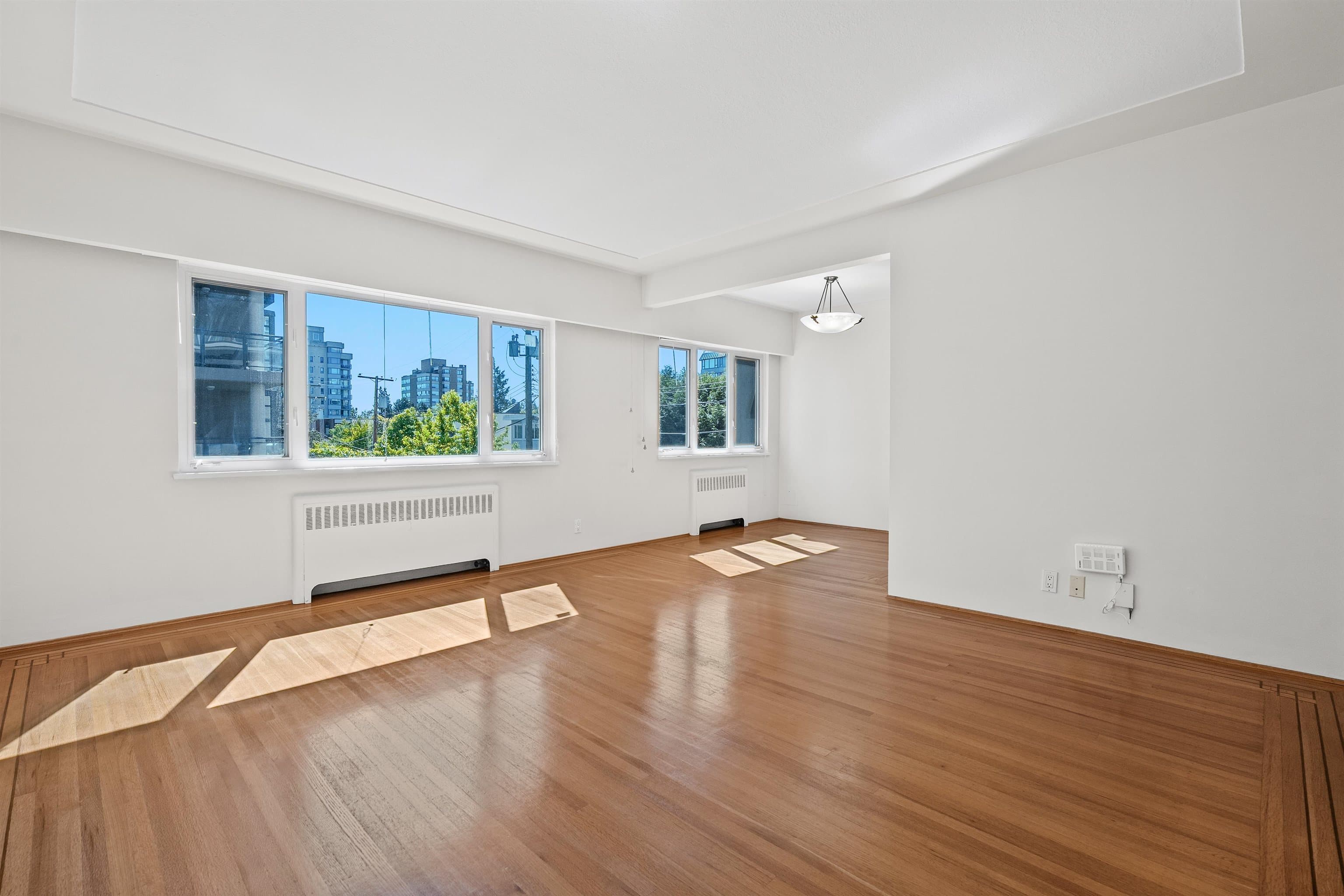8 - 2296 W 39th Avenue, Vancouver, V6M 1T9 — photo 2