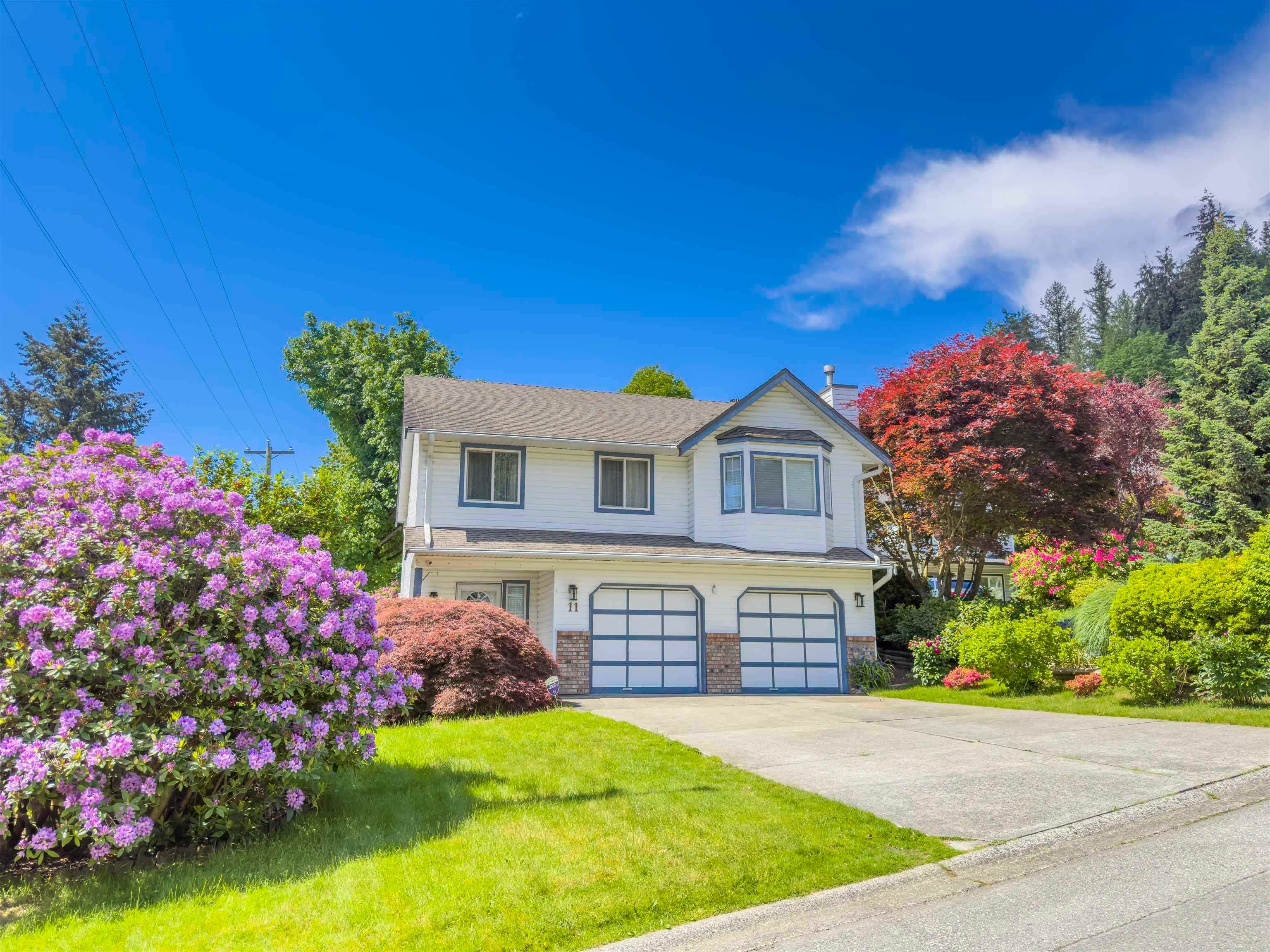 11 Harbour Place, Port Moody, V3H 4J8 — photo 2