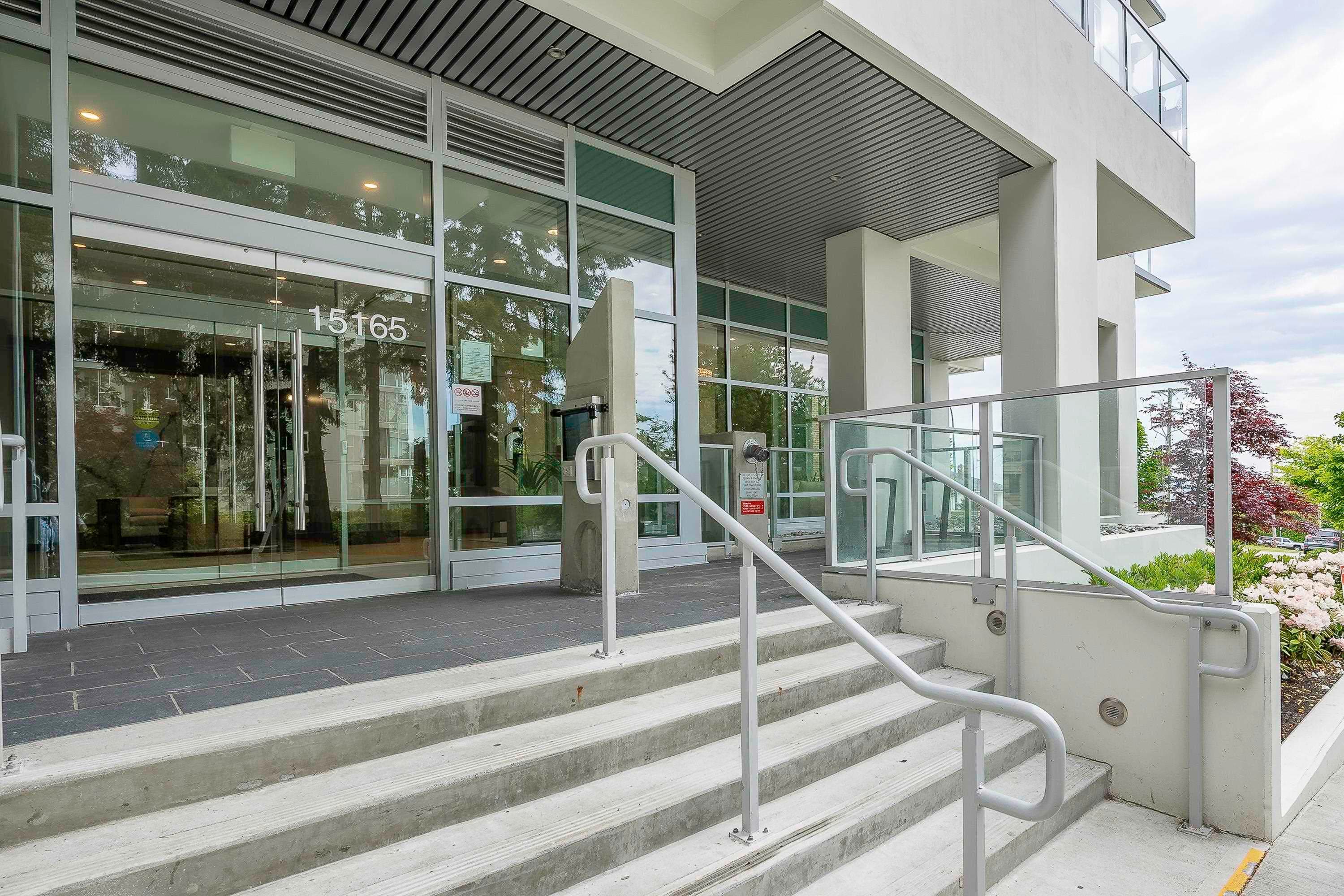 1006 - 15165 Thrift Avenue, White Rock, V4B 0C1 — photo 2