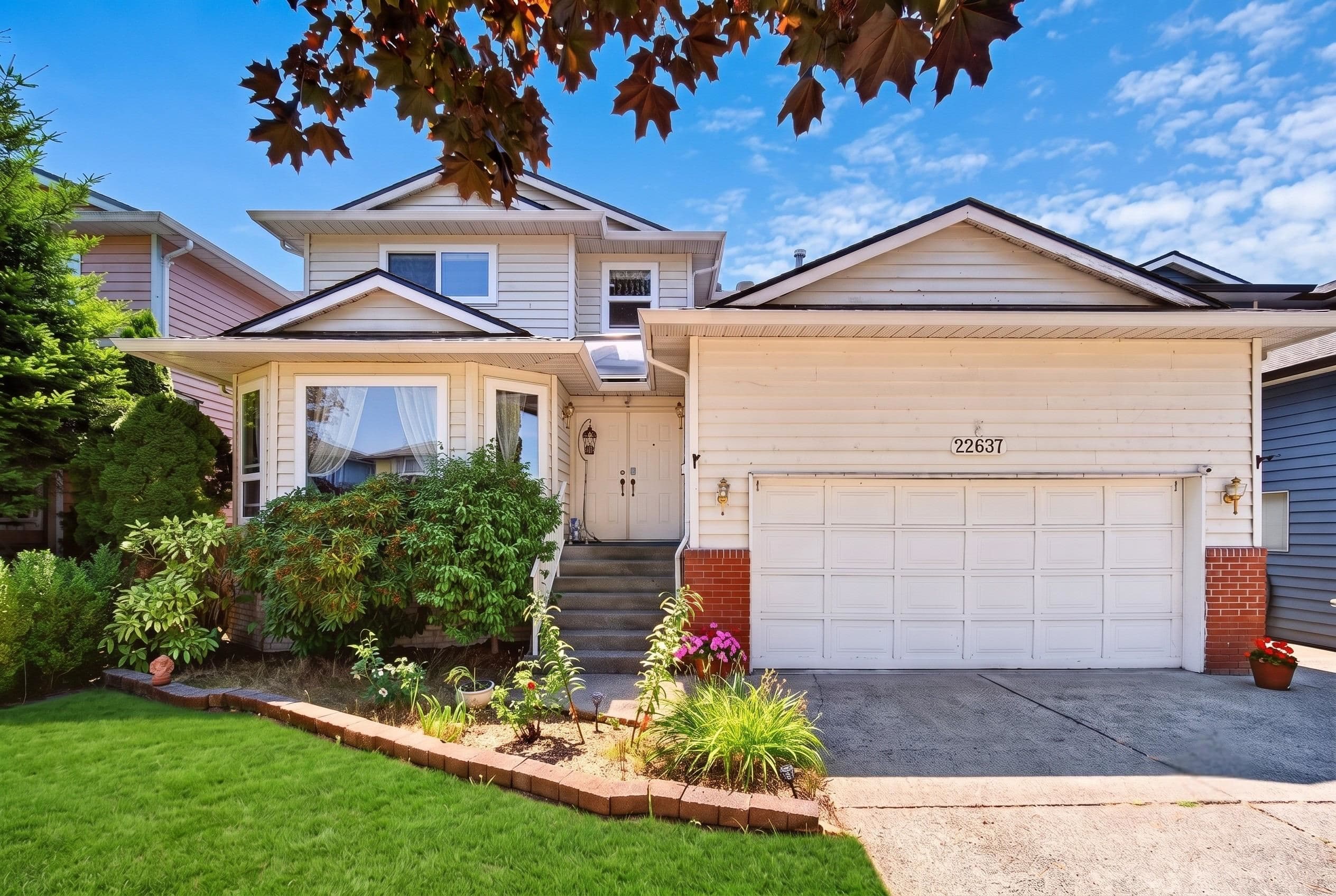 22637 Fraserbank Crescent, Richmond