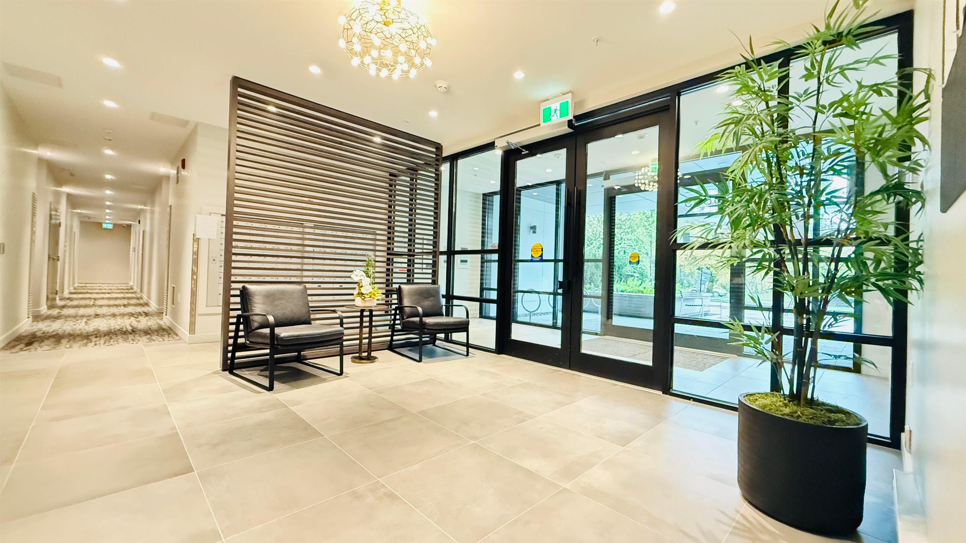 302 - 6859 Cambie Street, Vancouver, V6P 3H1 — photo 2