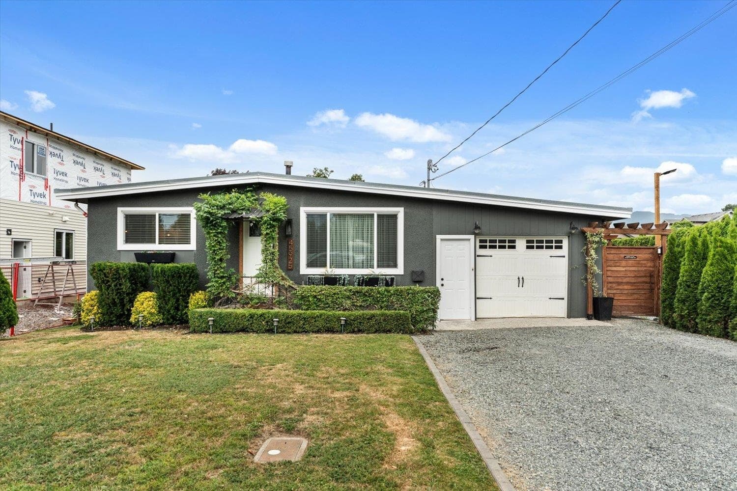 45925 Lewis Avenue, Chilliwack