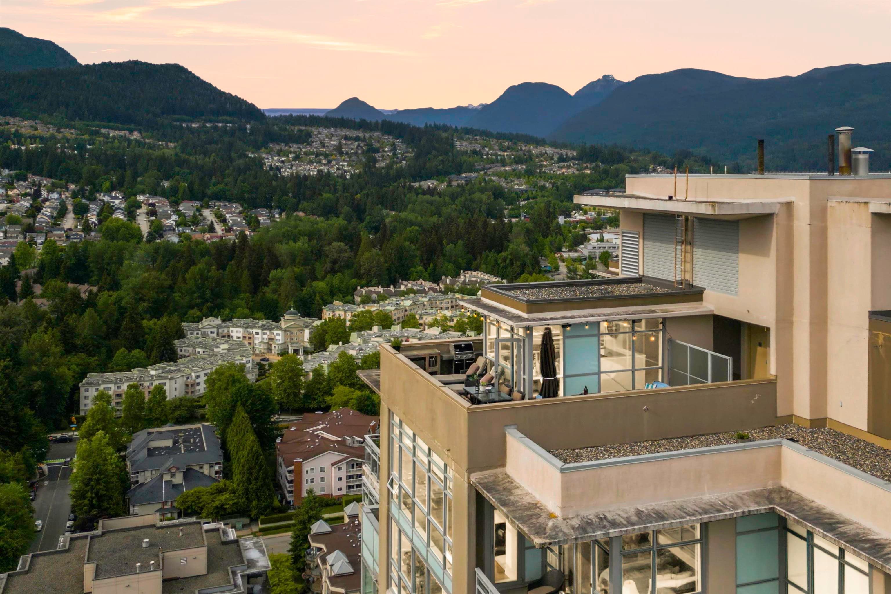 3401 - 2968 Glen Drive, Coquitlam