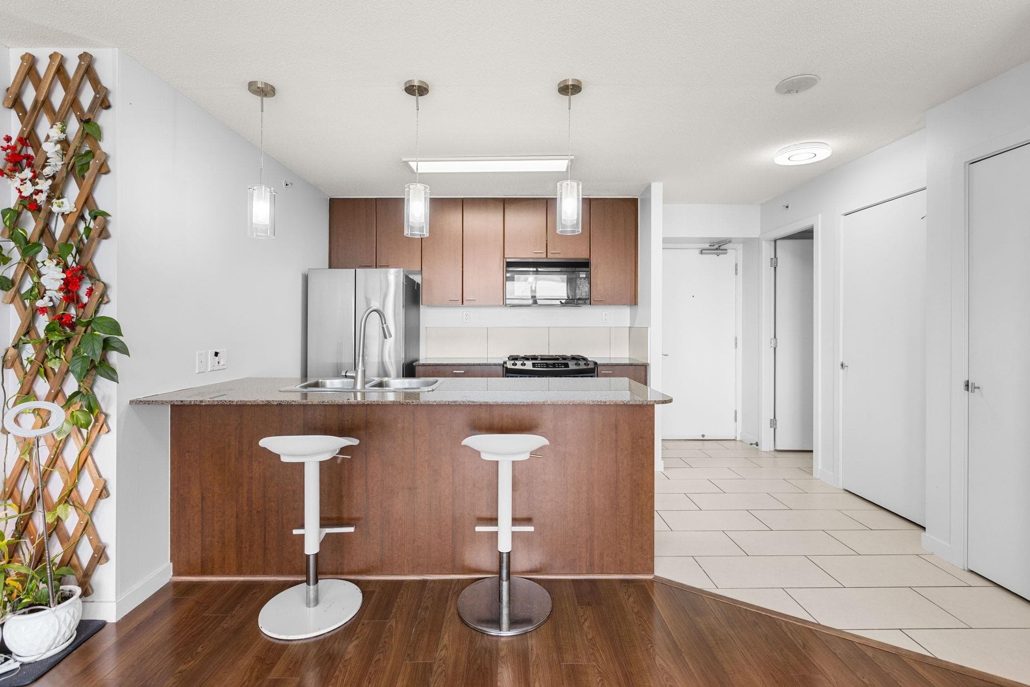 2705 - 7063 Hall Avenue, Burnaby, V5E 0A5 — photo 5