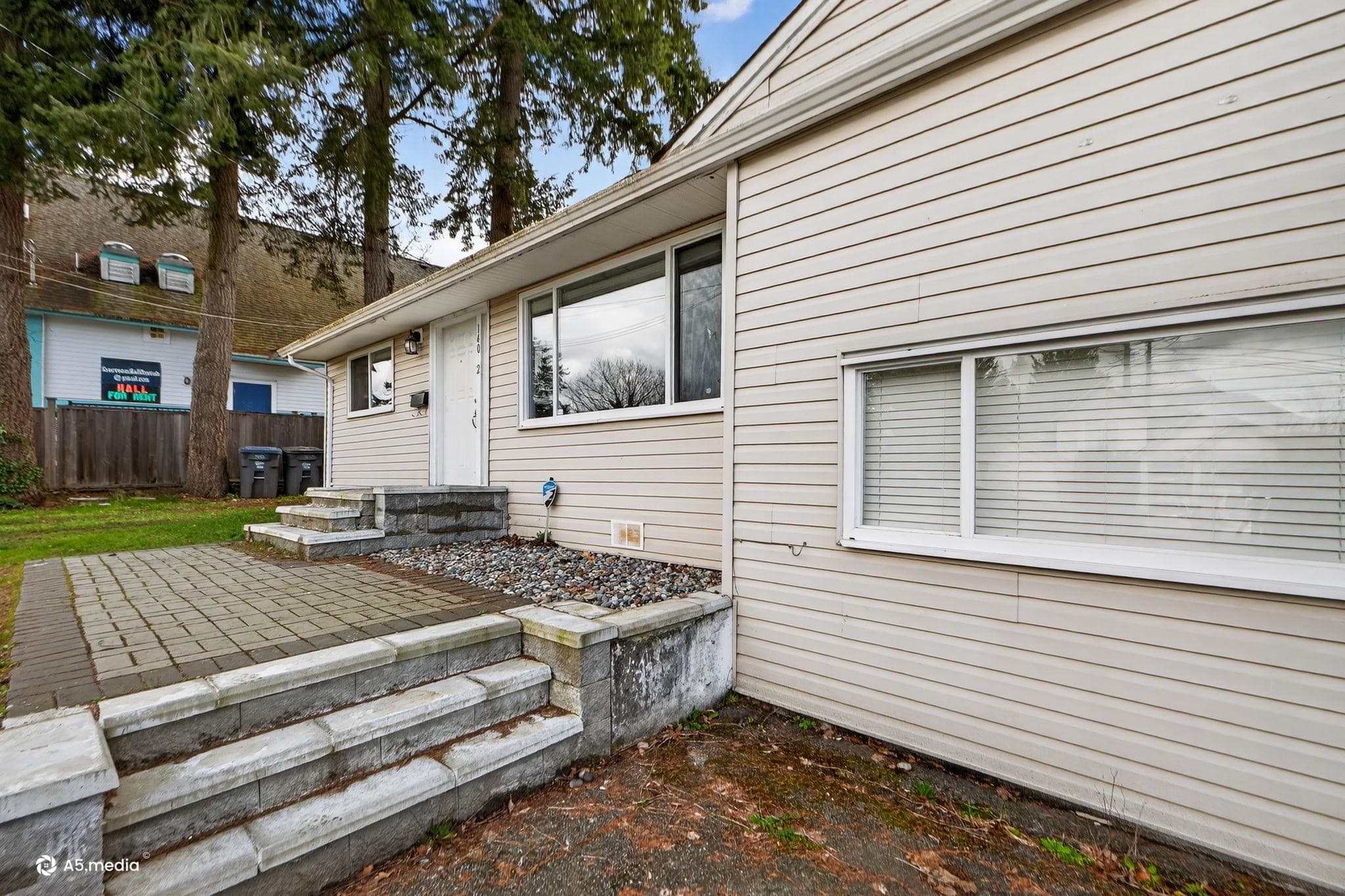 14032 Grosvenor Road, Surrey, V3R 5G5 — photo 5