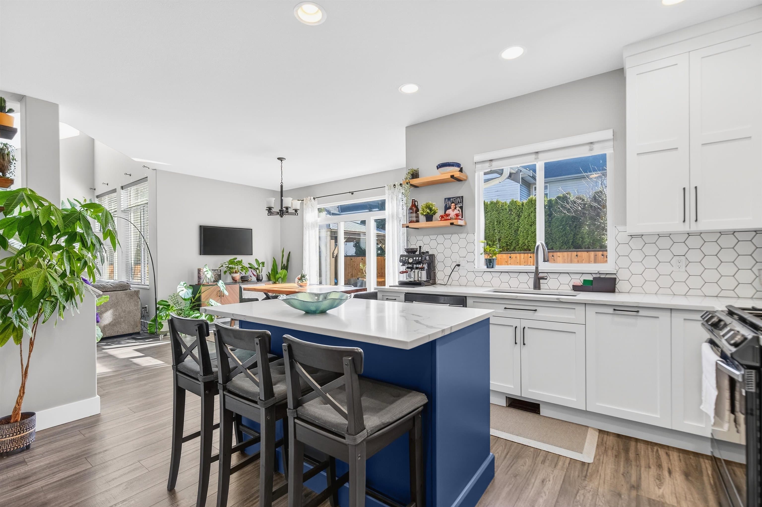 14974 59 Avenue, Surrey, V3S 3W8 — photo 5