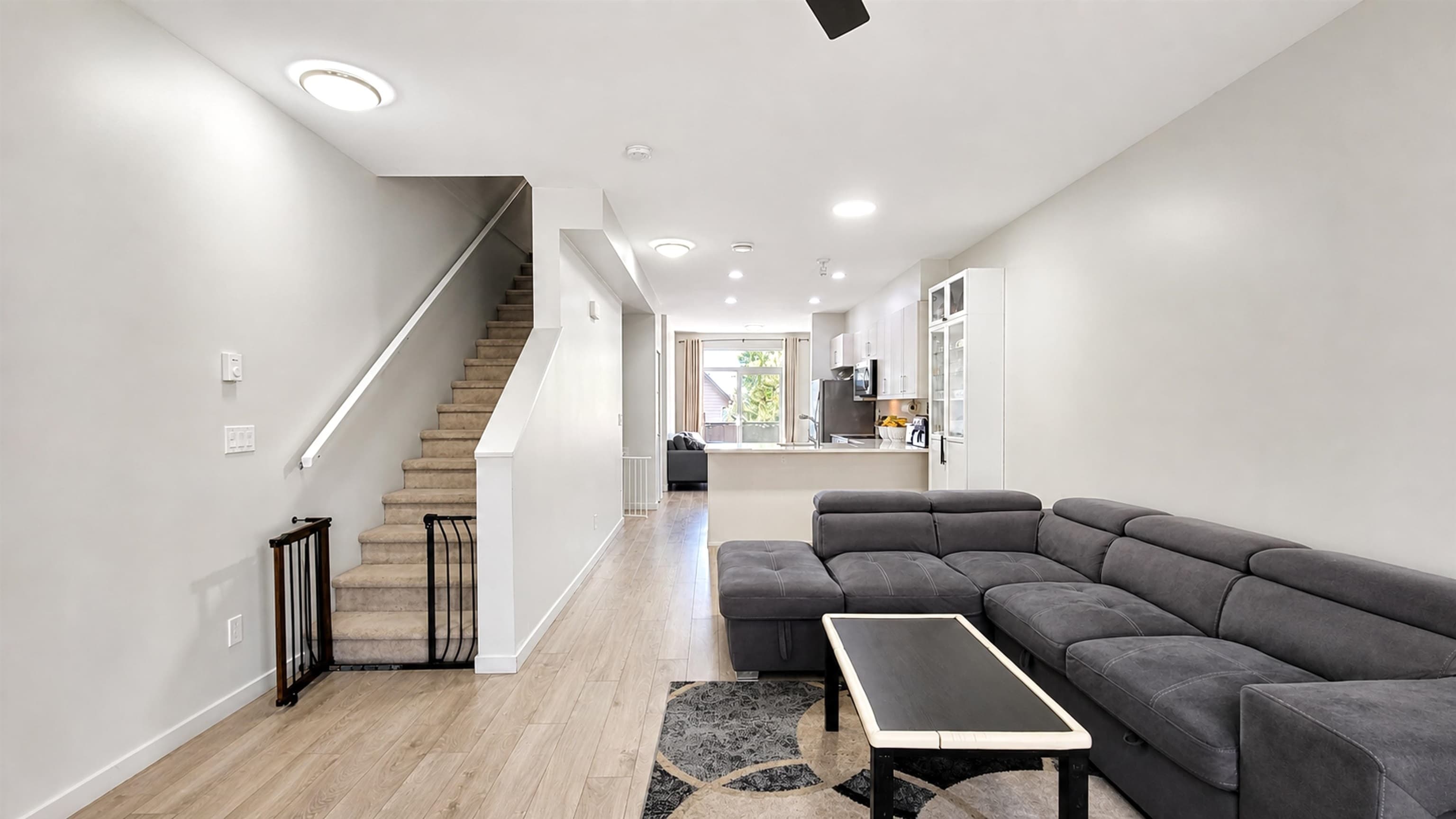 35 - 14555 68 Avenue, Surrey, V3S 2A8 — photo 5