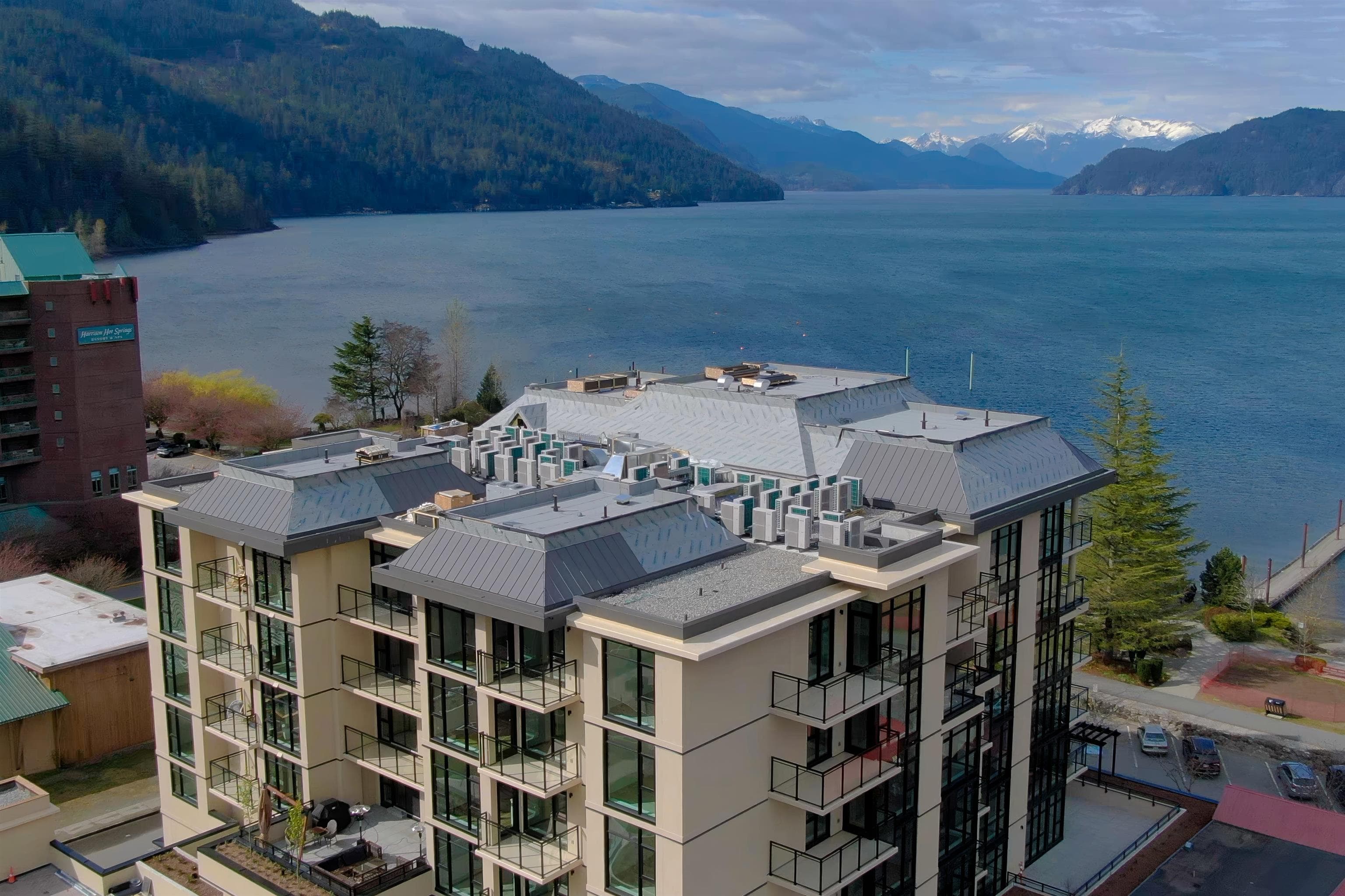 504 - 120 Esplanade Avenue, Harrison Hot Springs, V0M 1K0 — photo 2