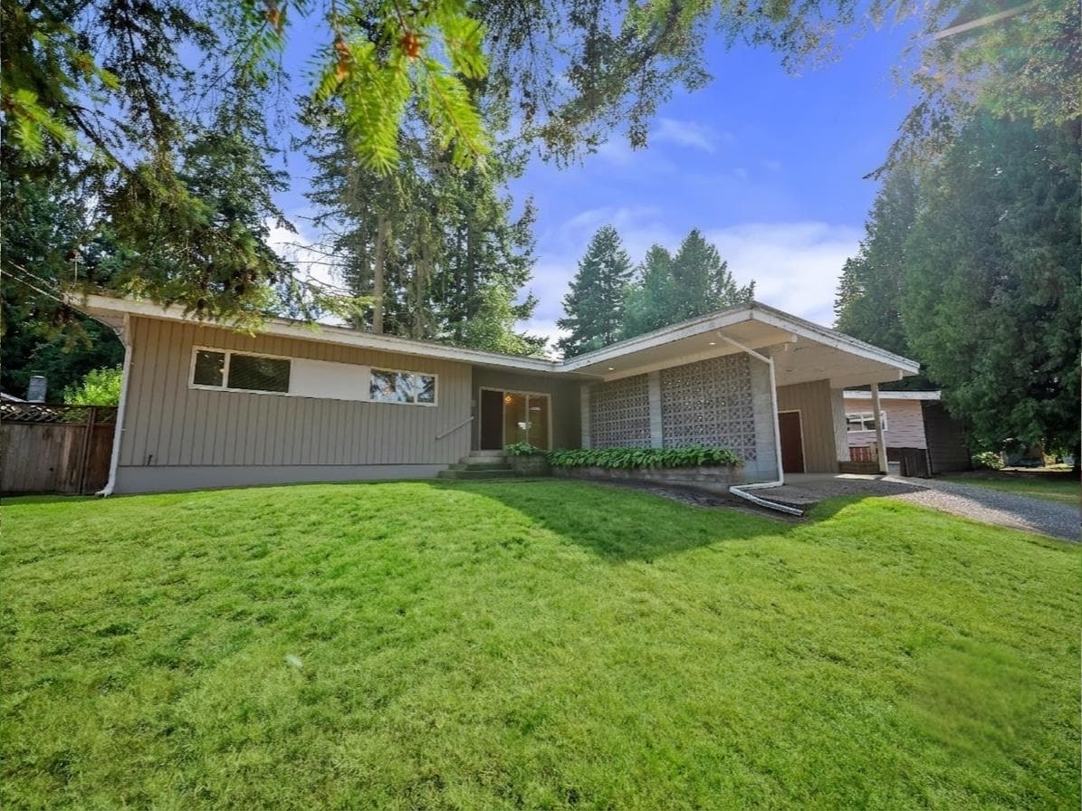 34206 Woodbine Crescent, Abbotsford, V2S 2R5 — photo 2