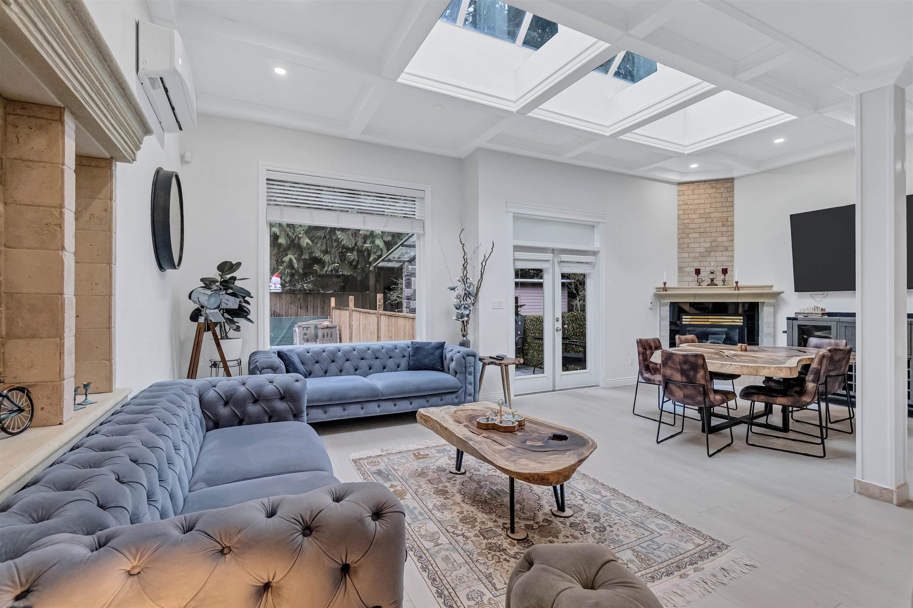 1219 Arborlynn Drive, North Vancouver, V7J 2V5 — photo 5
