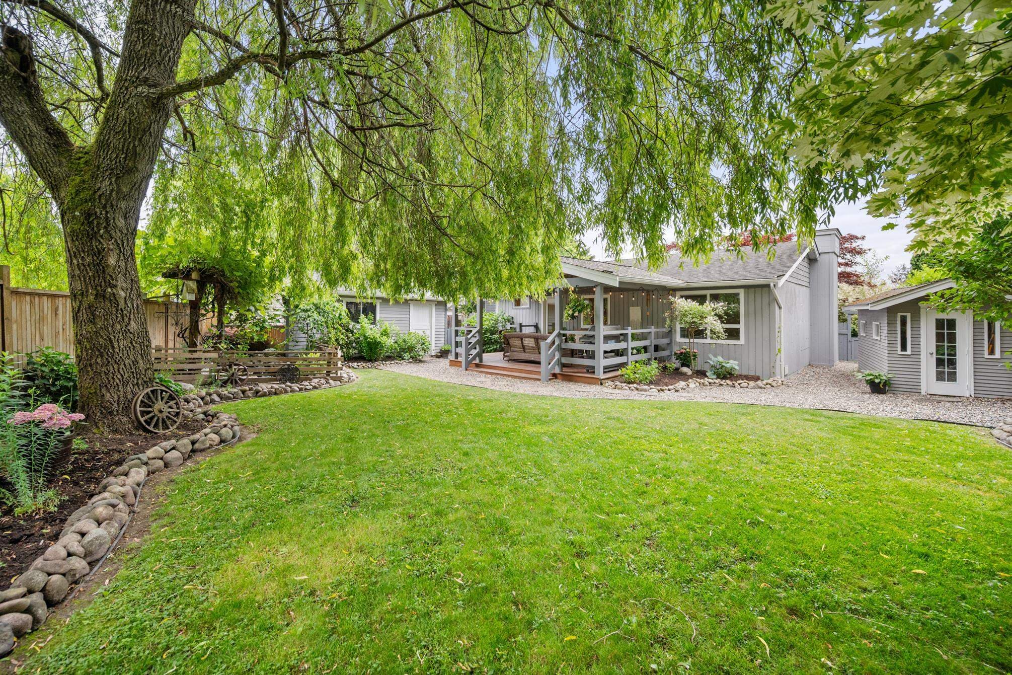 17459 61b Avenue, Surrey, V3S 5K6 — photo 2